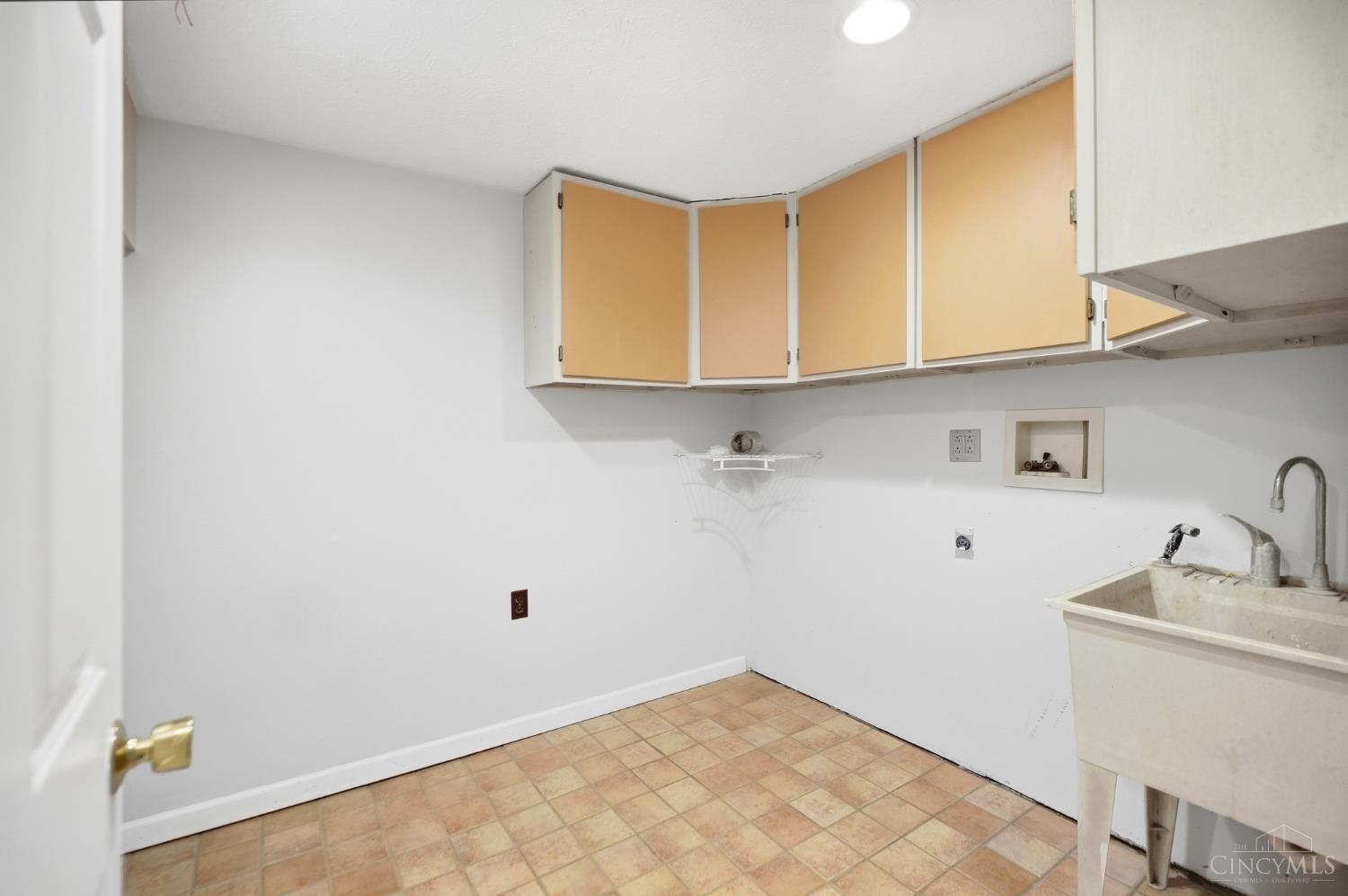 1601 Sutton Avenue Property Photo 29