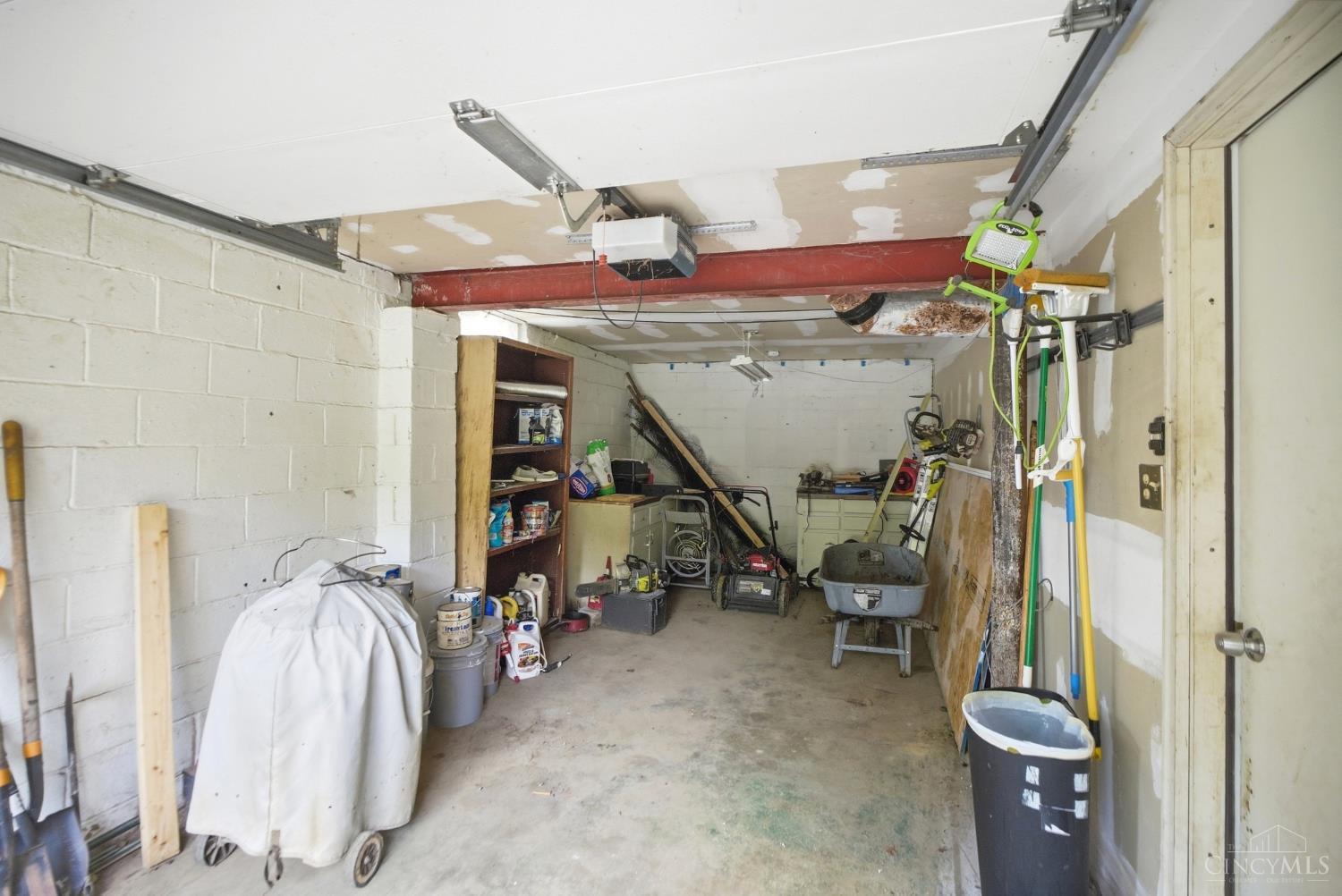 1601 Sutton Avenue Property Photo 39