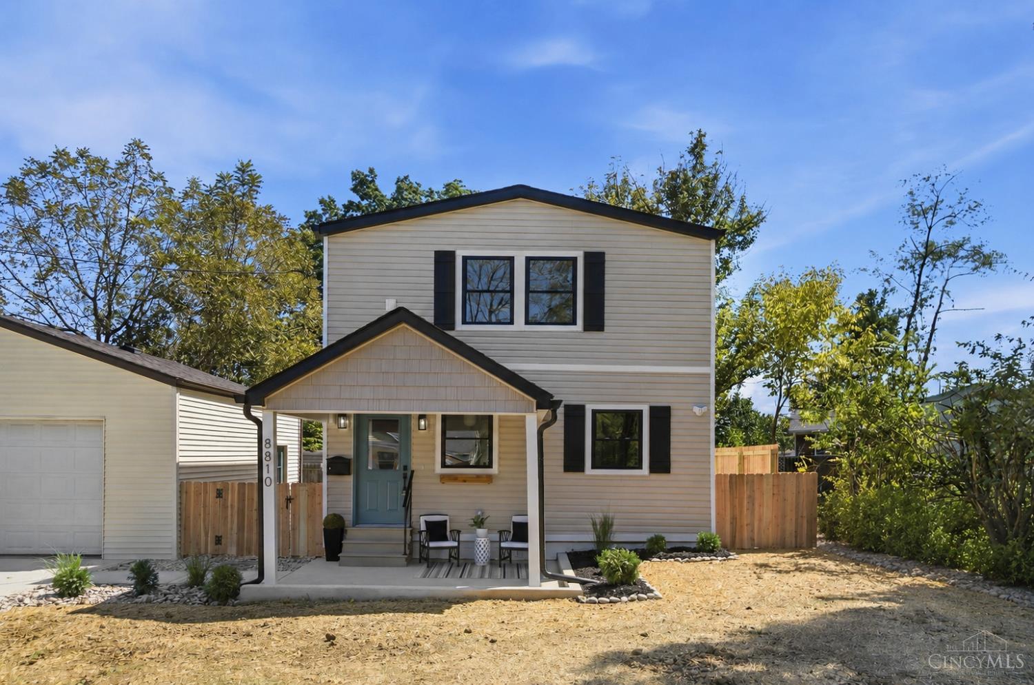 8810 Pine Road Property Photo