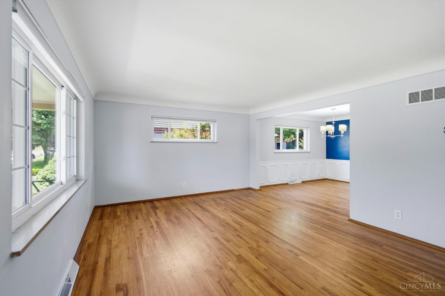 6556 Montevista Drive Property Photo 3