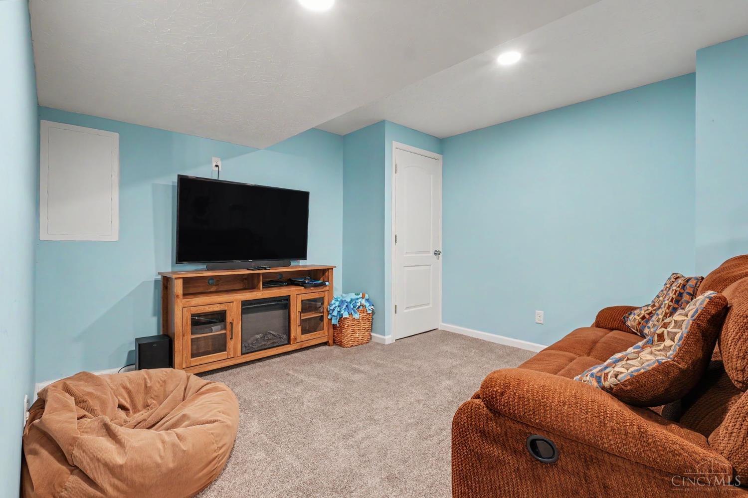 2057 River Birch Drive Property Photo 19