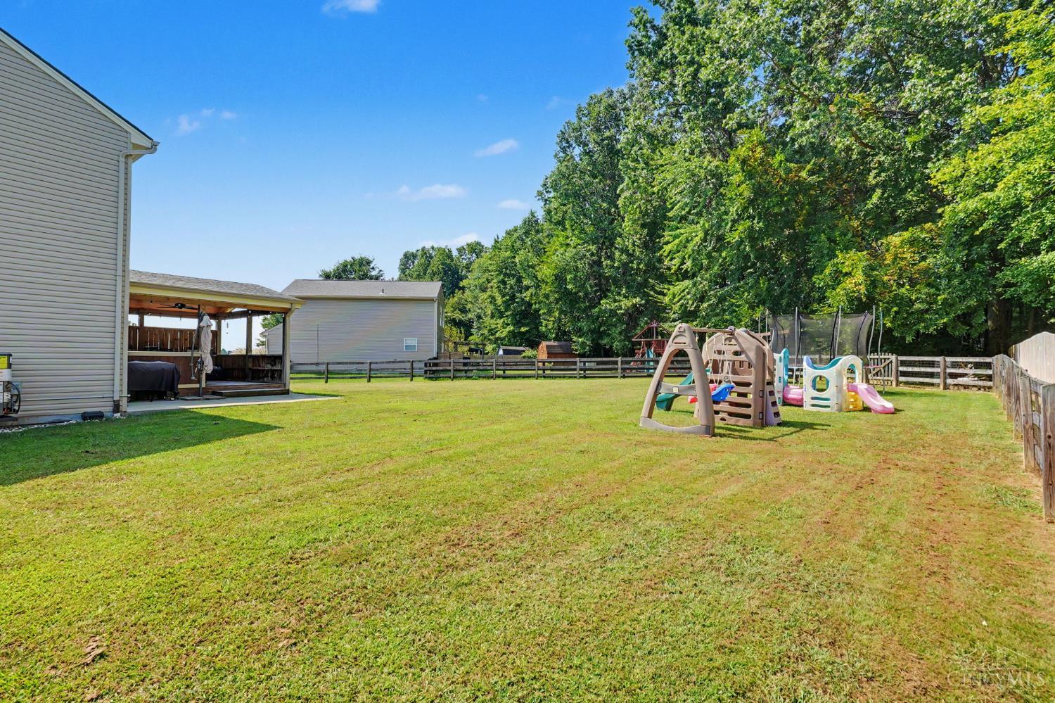 2057 River Birch Drive Property Photo 24