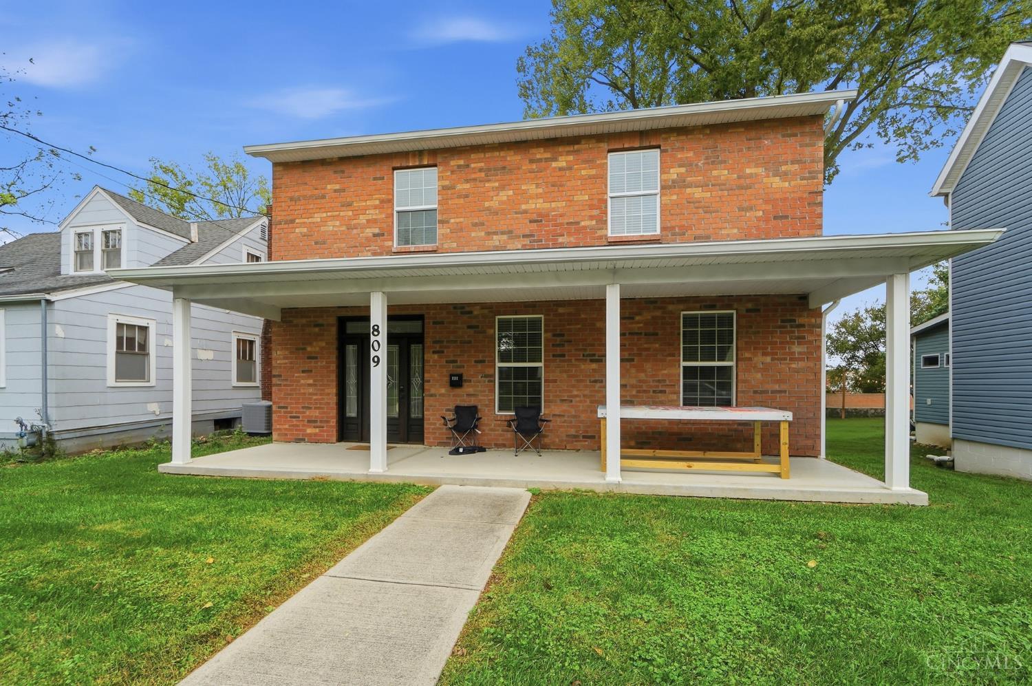S 809 Beech Street Property Photo 1