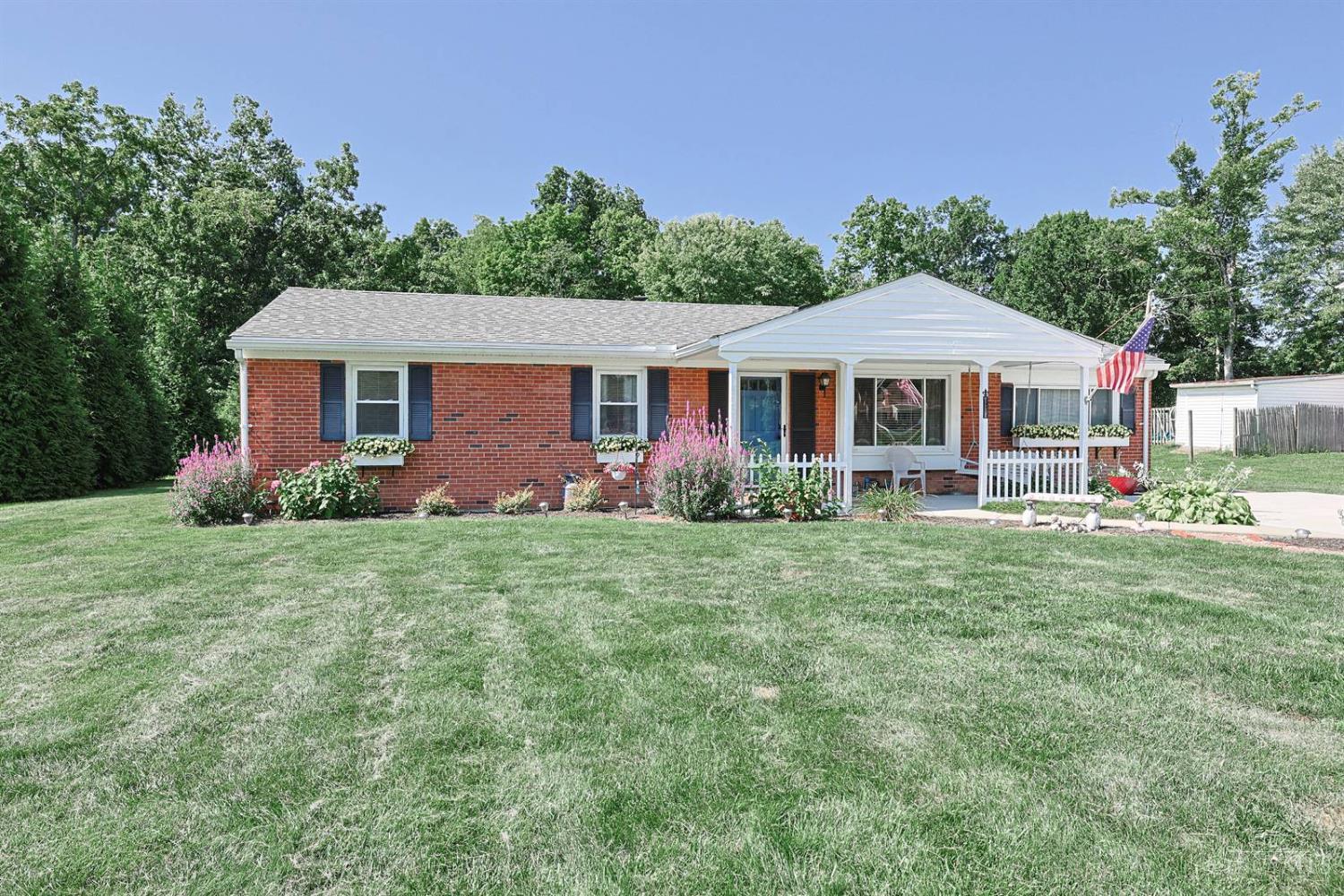 451 Blossom Lane Property Photo 1