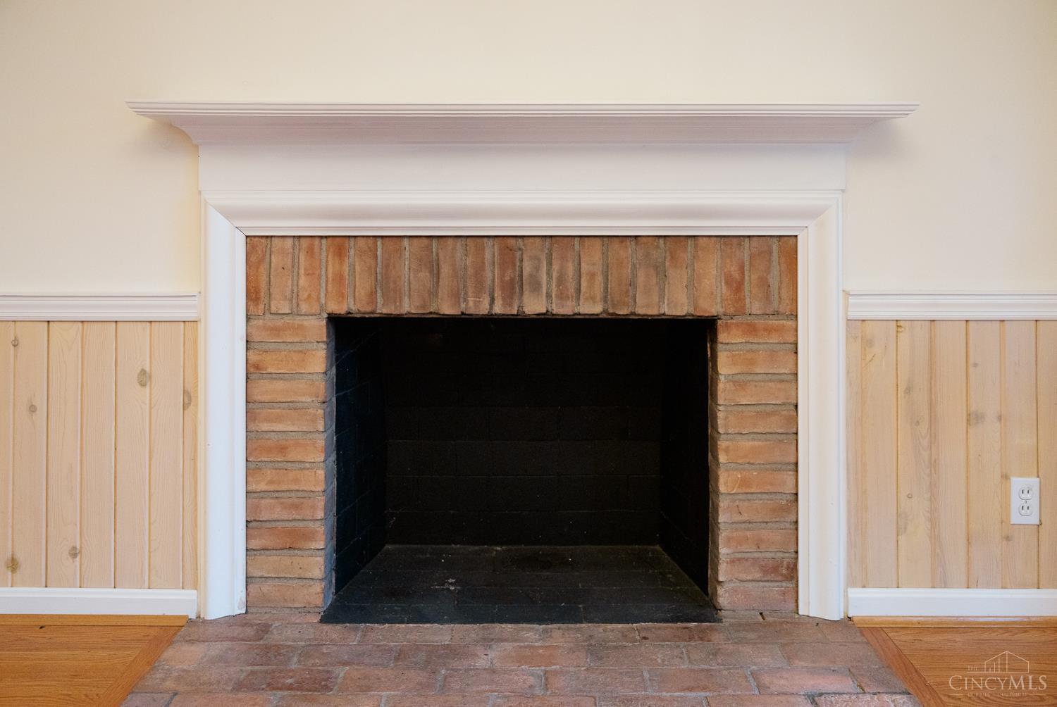 5765 Miami Road Property Photo 24