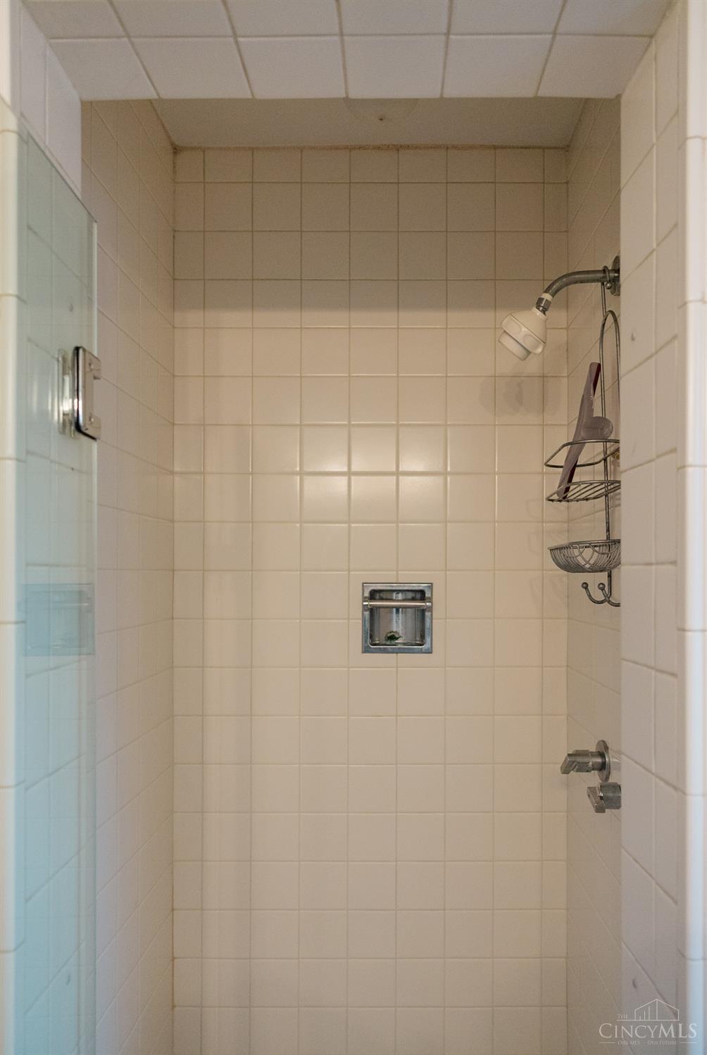 5765 Miami Road Property Photo 40