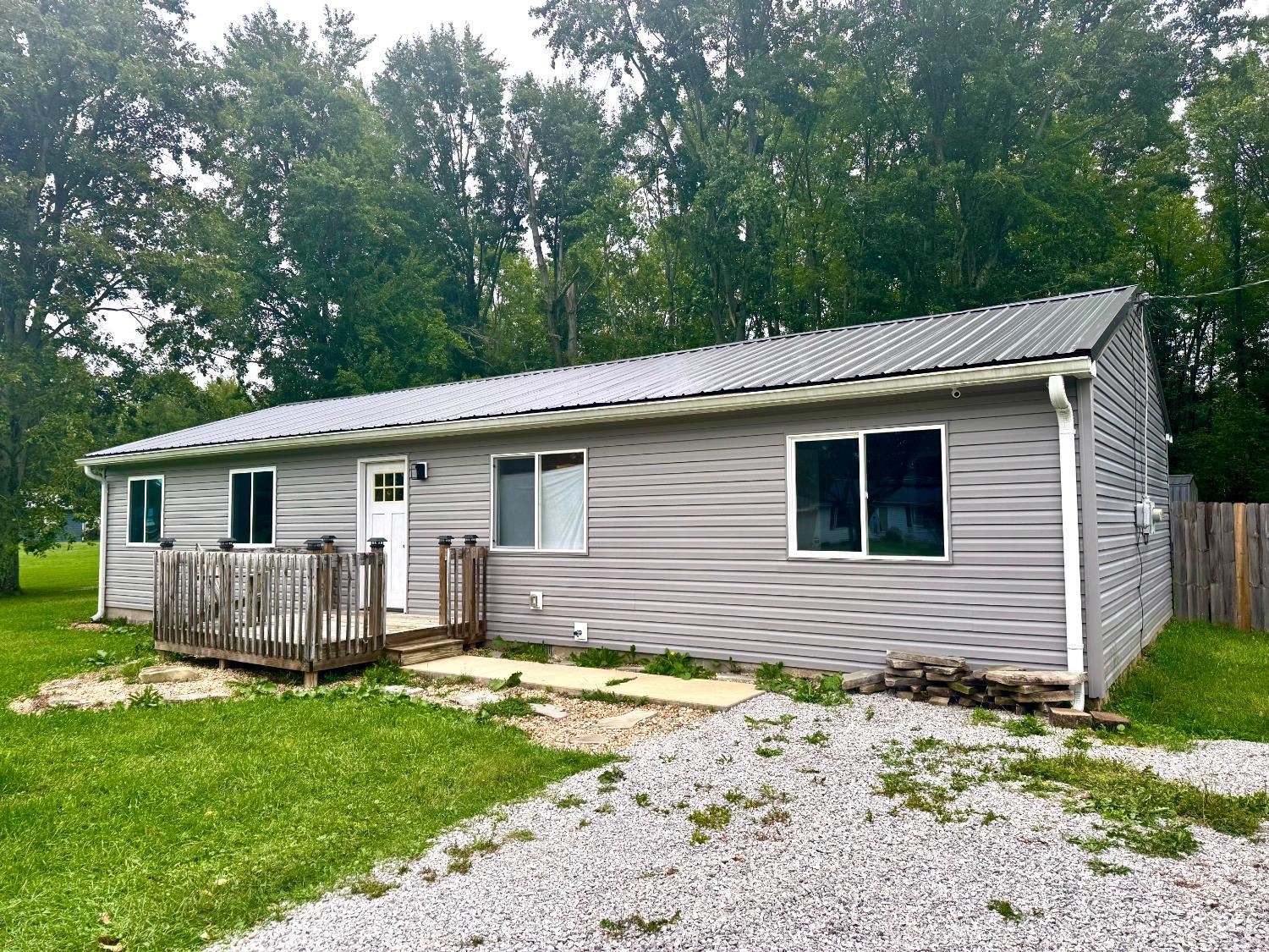5984 Newtonsville Road Property Photo 1