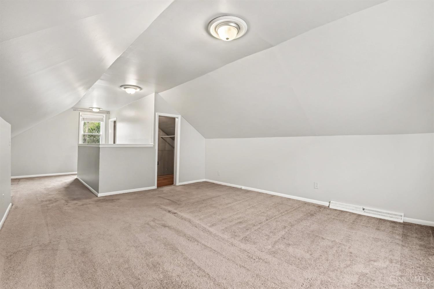 7418 Plainfield Road Property Photo 23