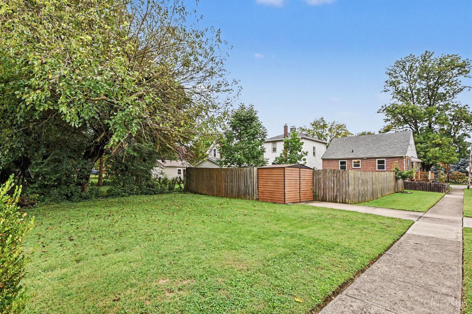 7418 Plainfield Road Property Photo 32