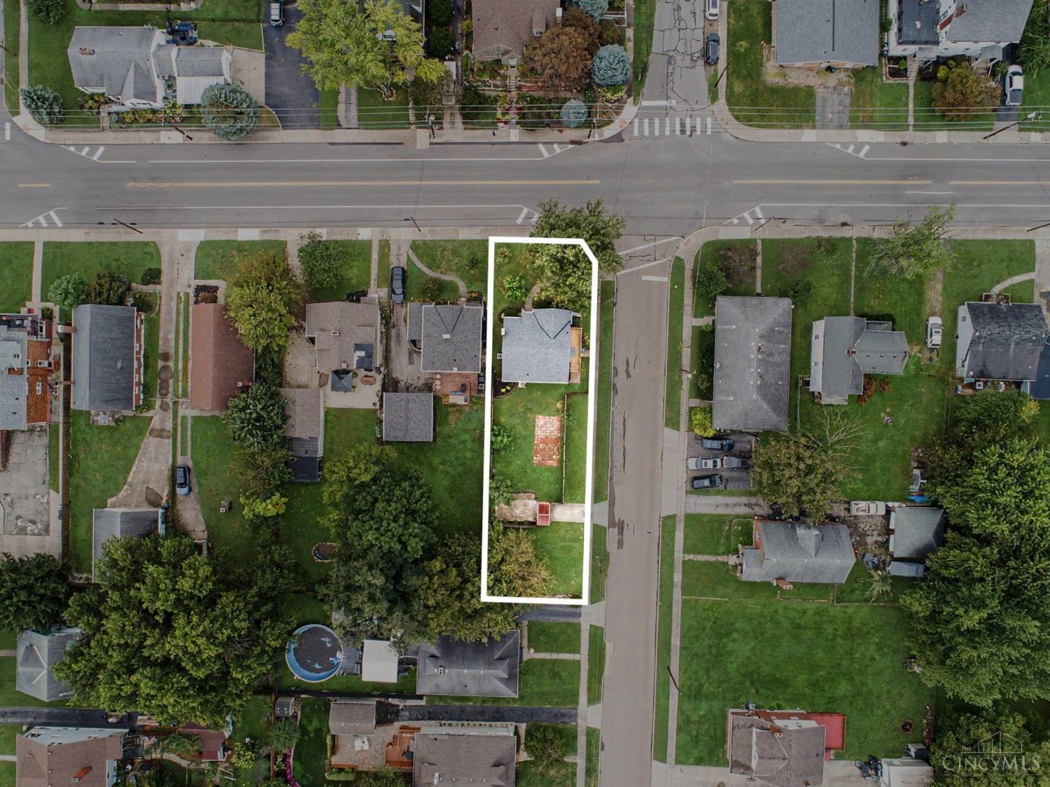 7418 Plainfield Road Property Photo 34