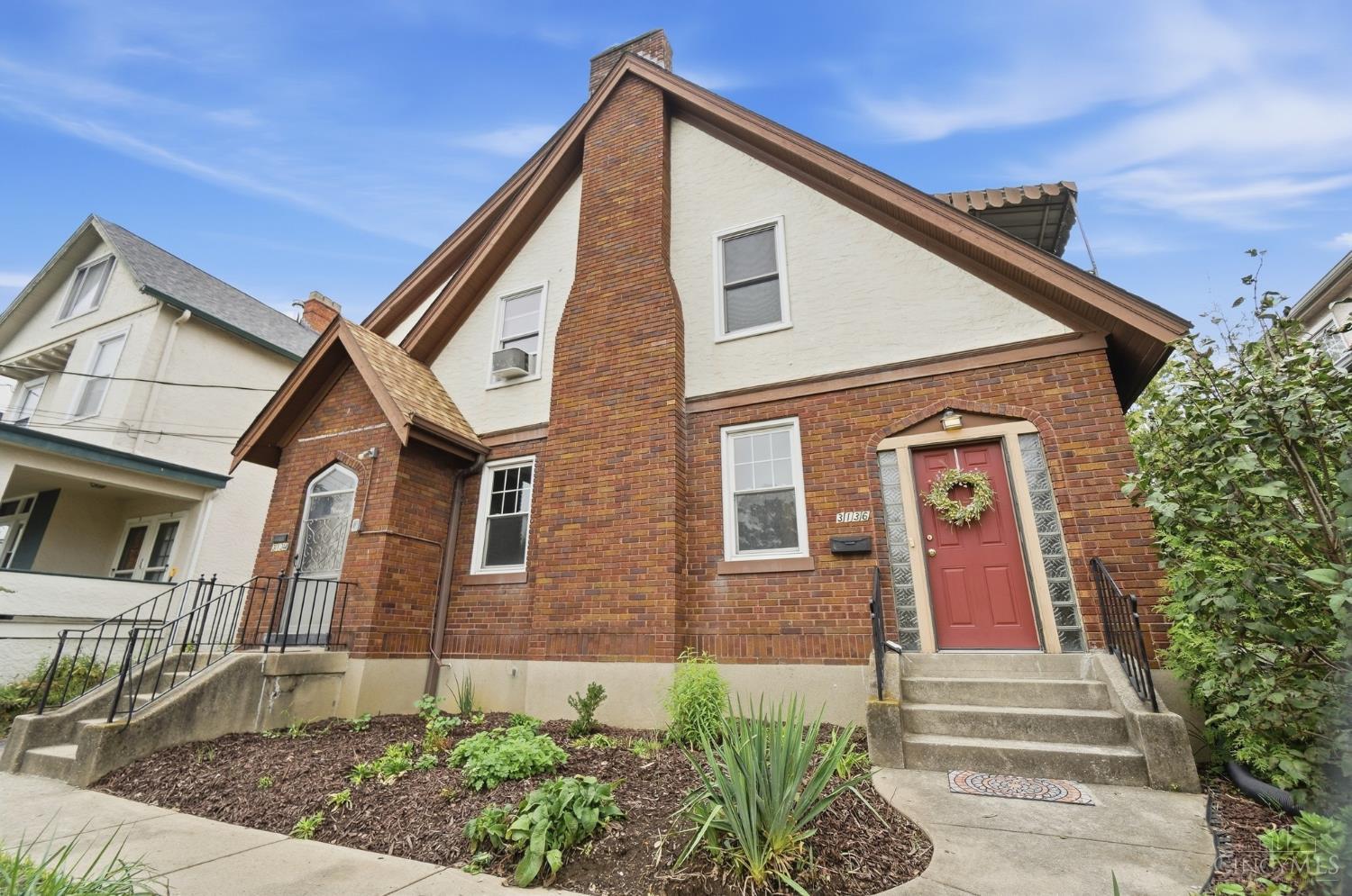 3134 Parkview Avenue Property Photo 3