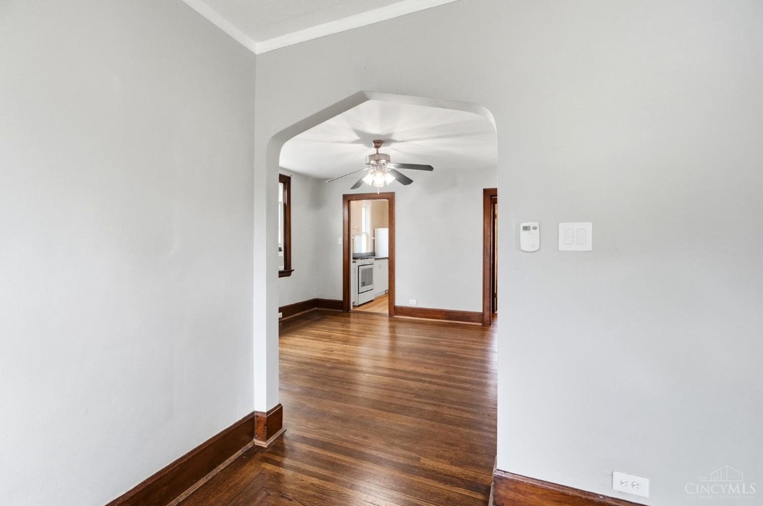 3134 Parkview Avenue Property Photo 14