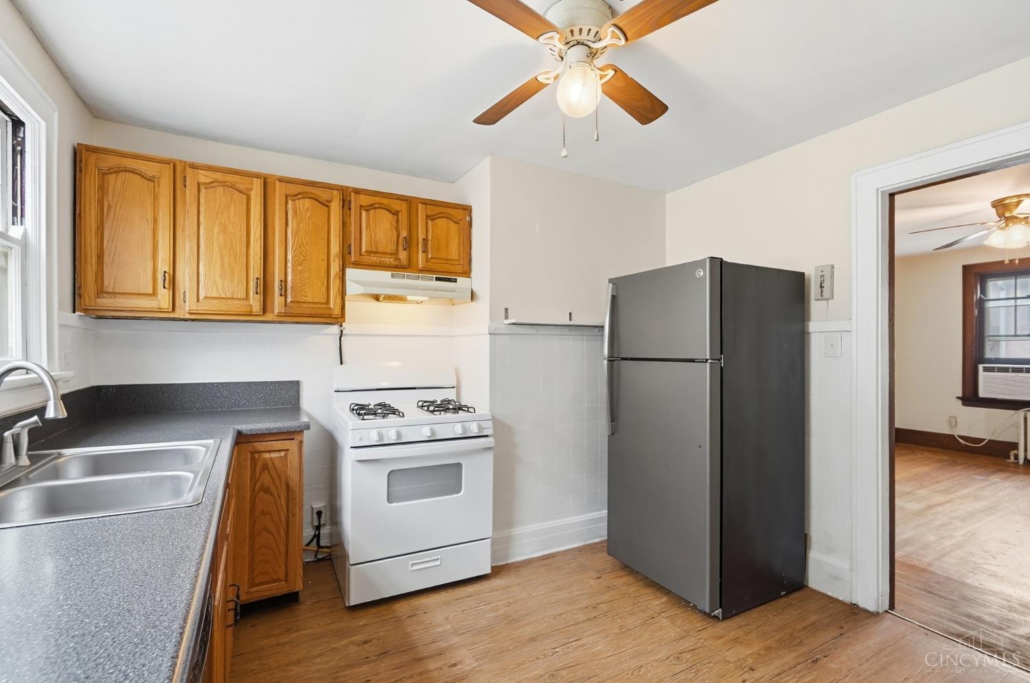 3134 Parkview Avenue Property Photo 60