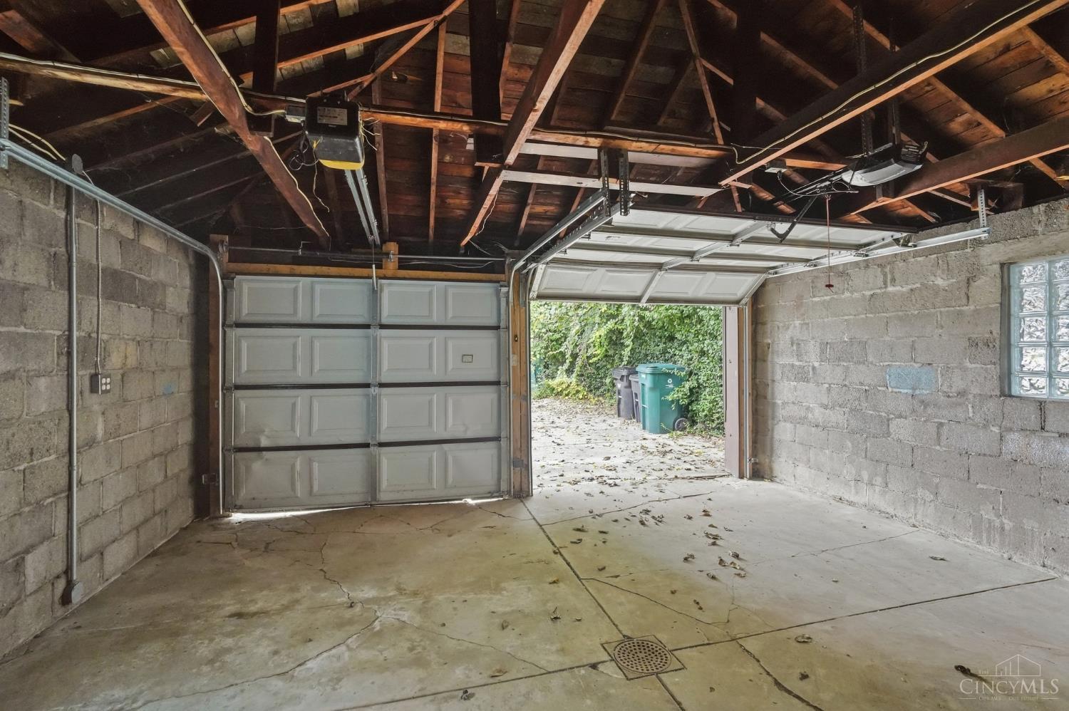 3134 Parkview Avenue Property Photo 75