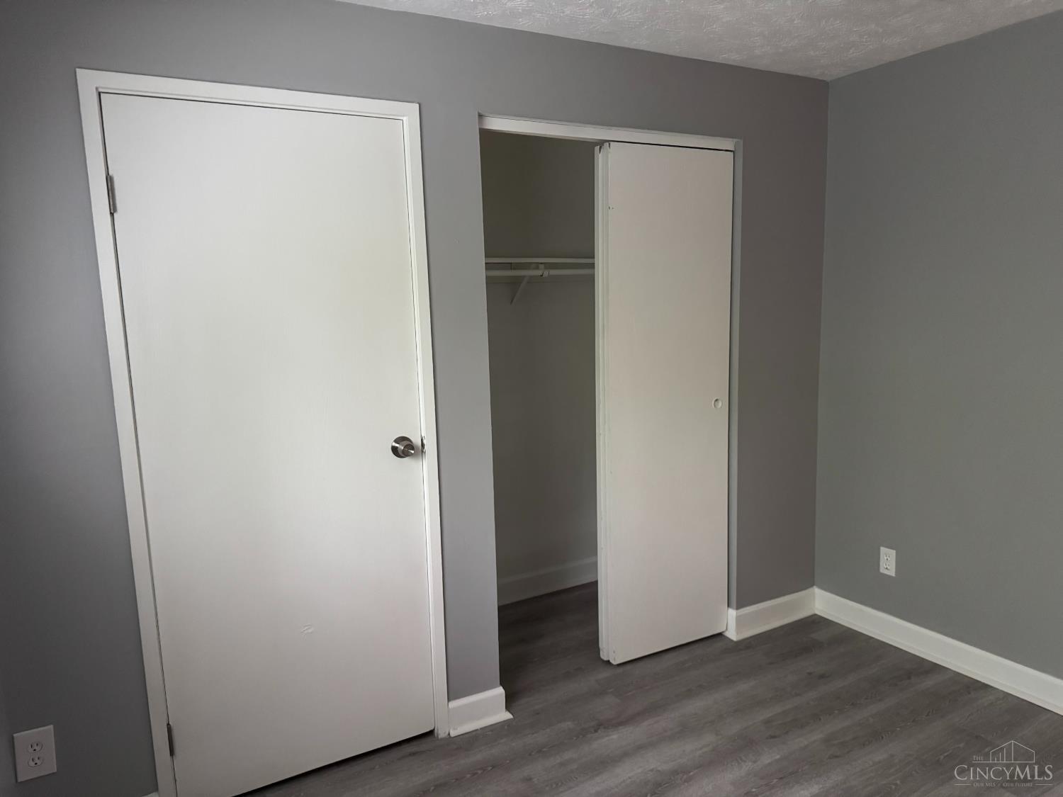 2431 Mustang Drive Property Photo 23