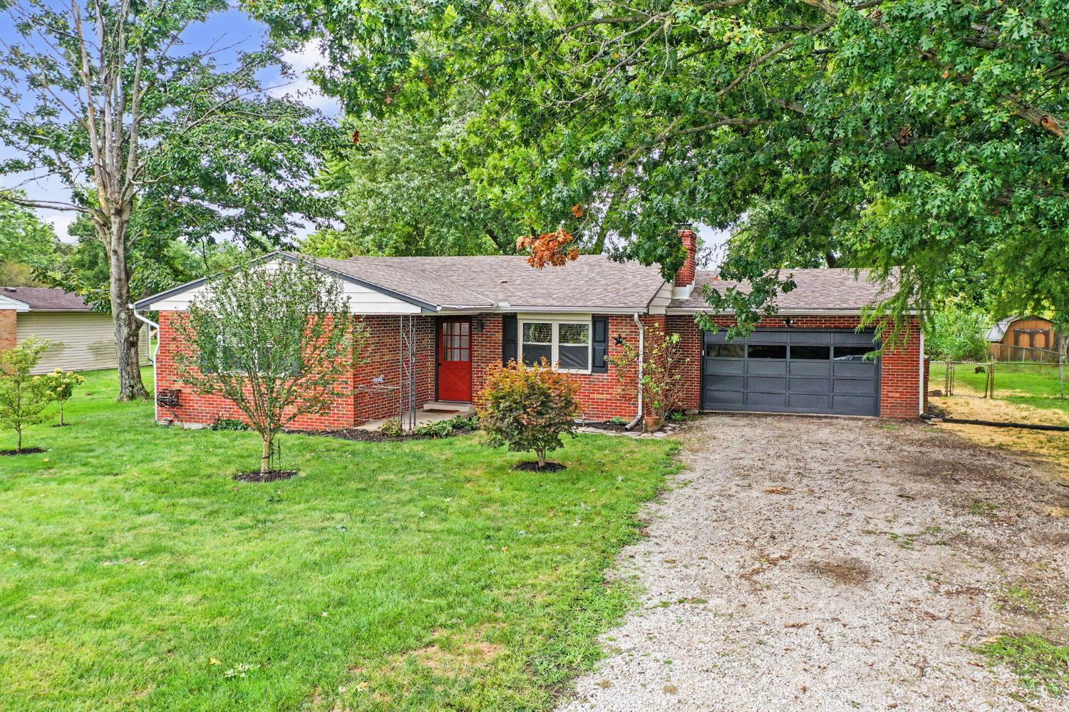 4853 Eck Road Property Photo 1
