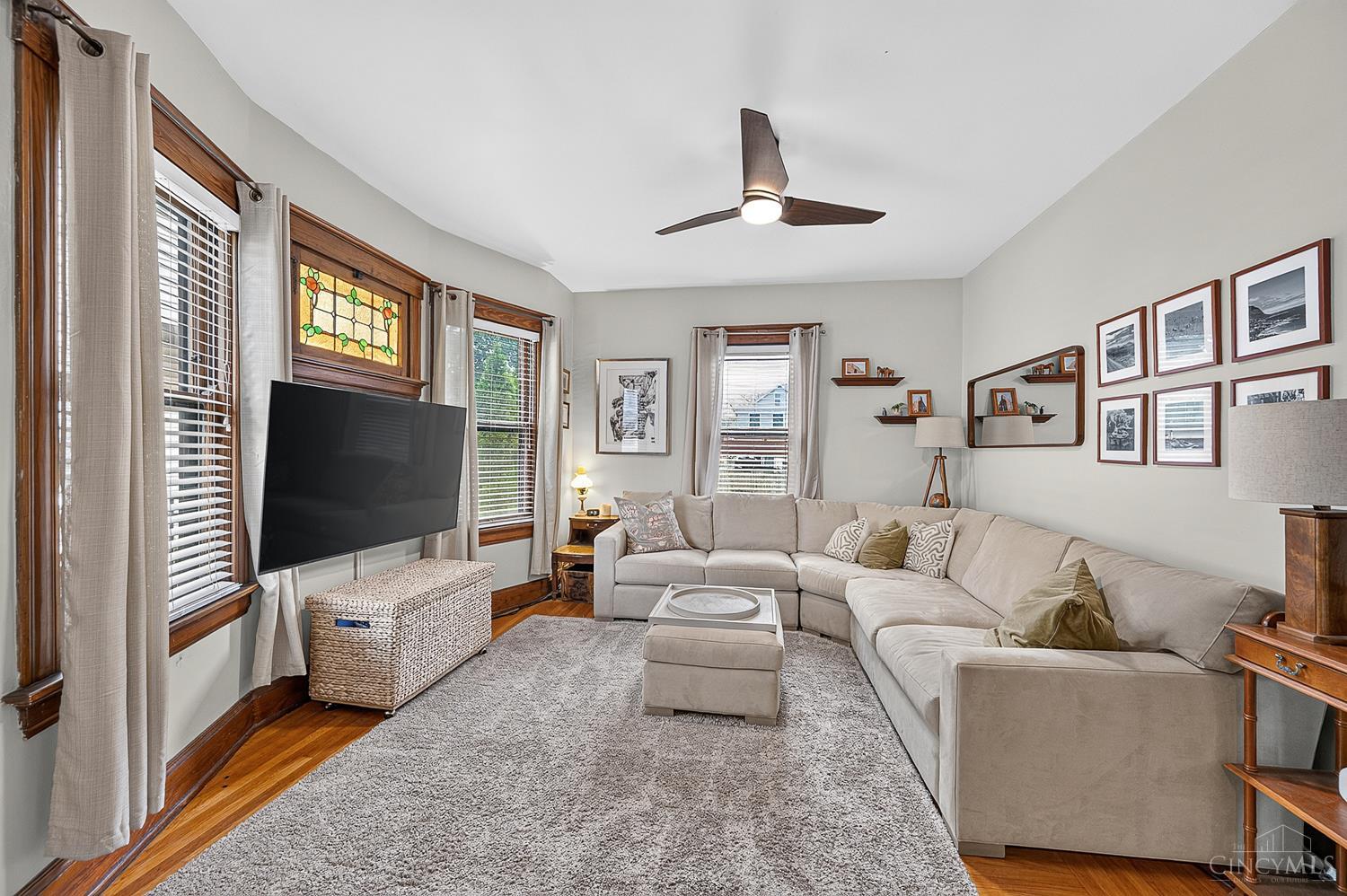 2913 Minot Avenue Property Photo 20