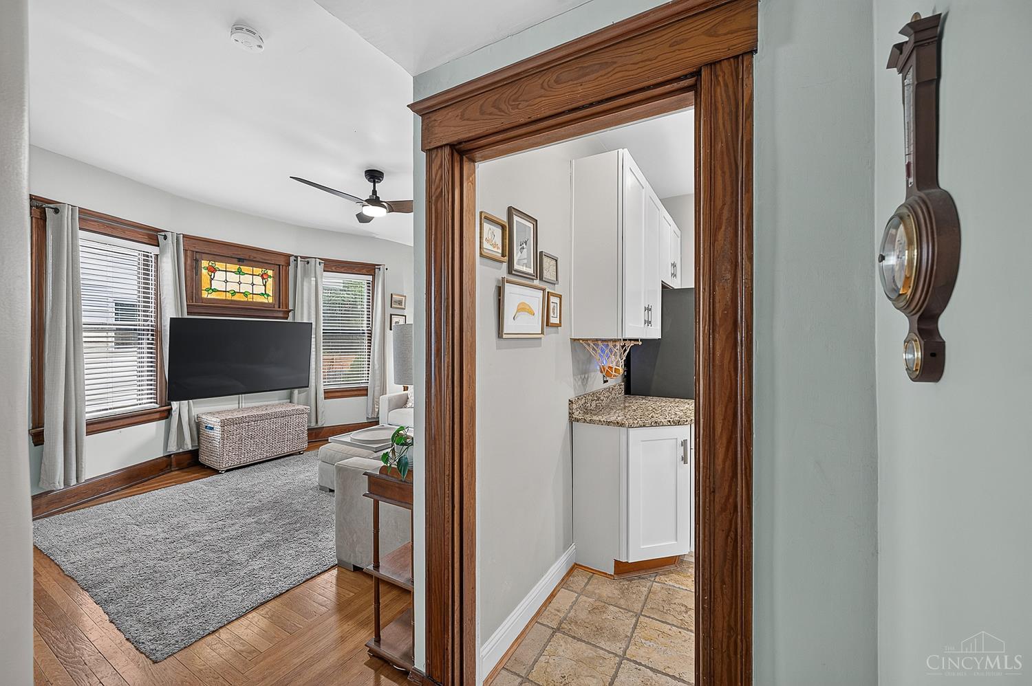 2913 Minot Avenue Property Photo 23