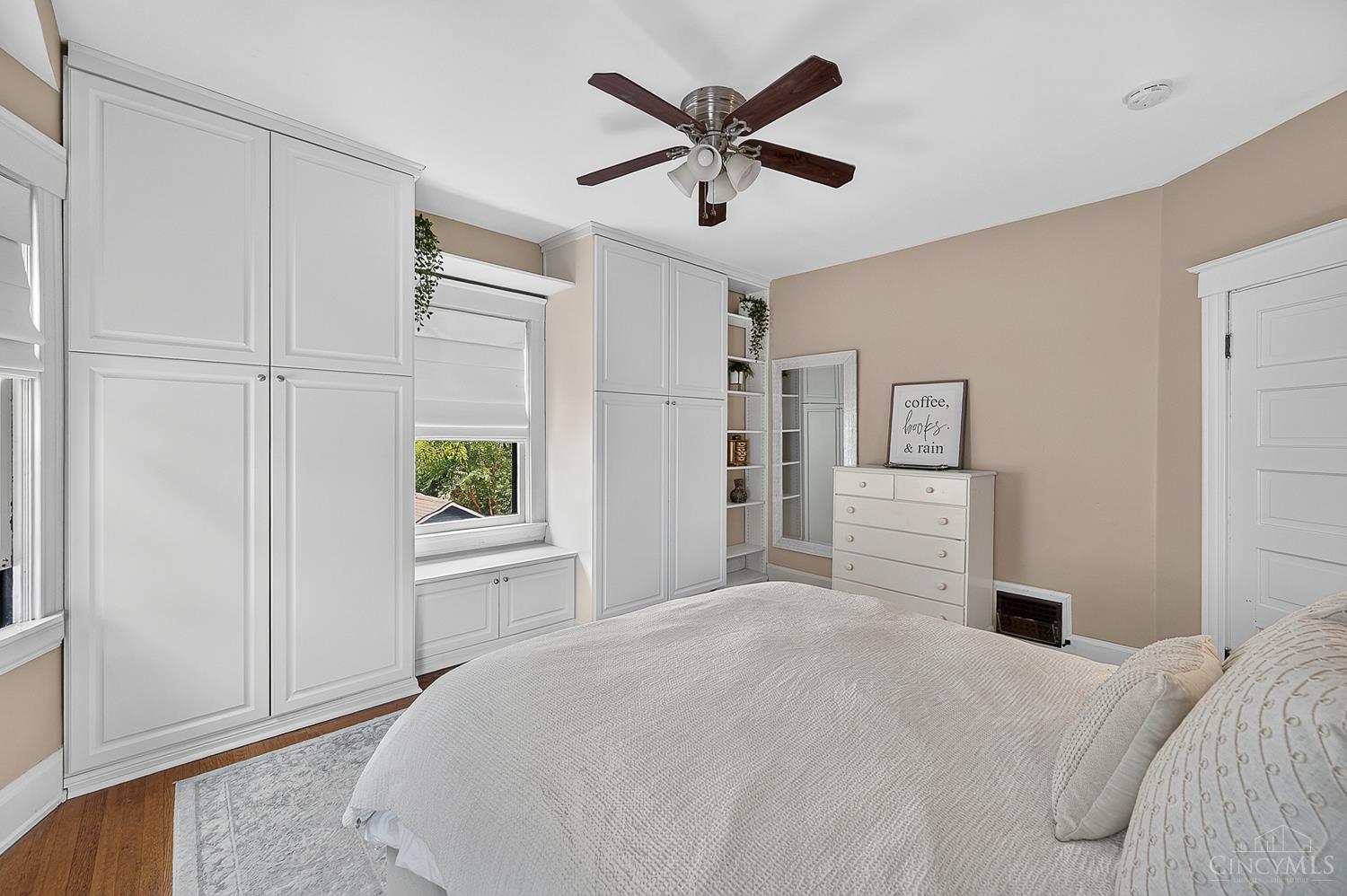 2913 Minot Avenue Property Photo 41