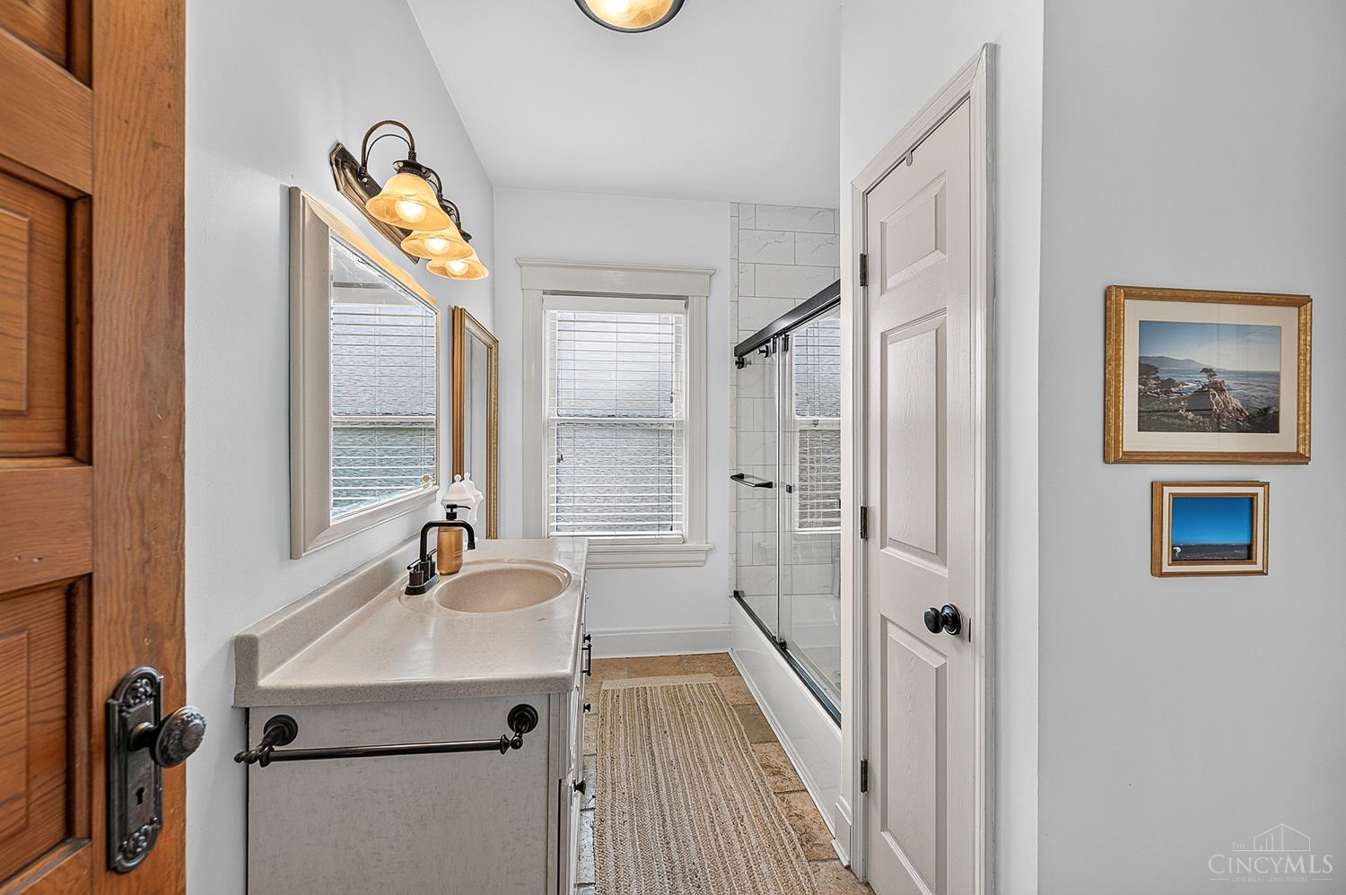 2913 Minot Avenue Property Photo 42