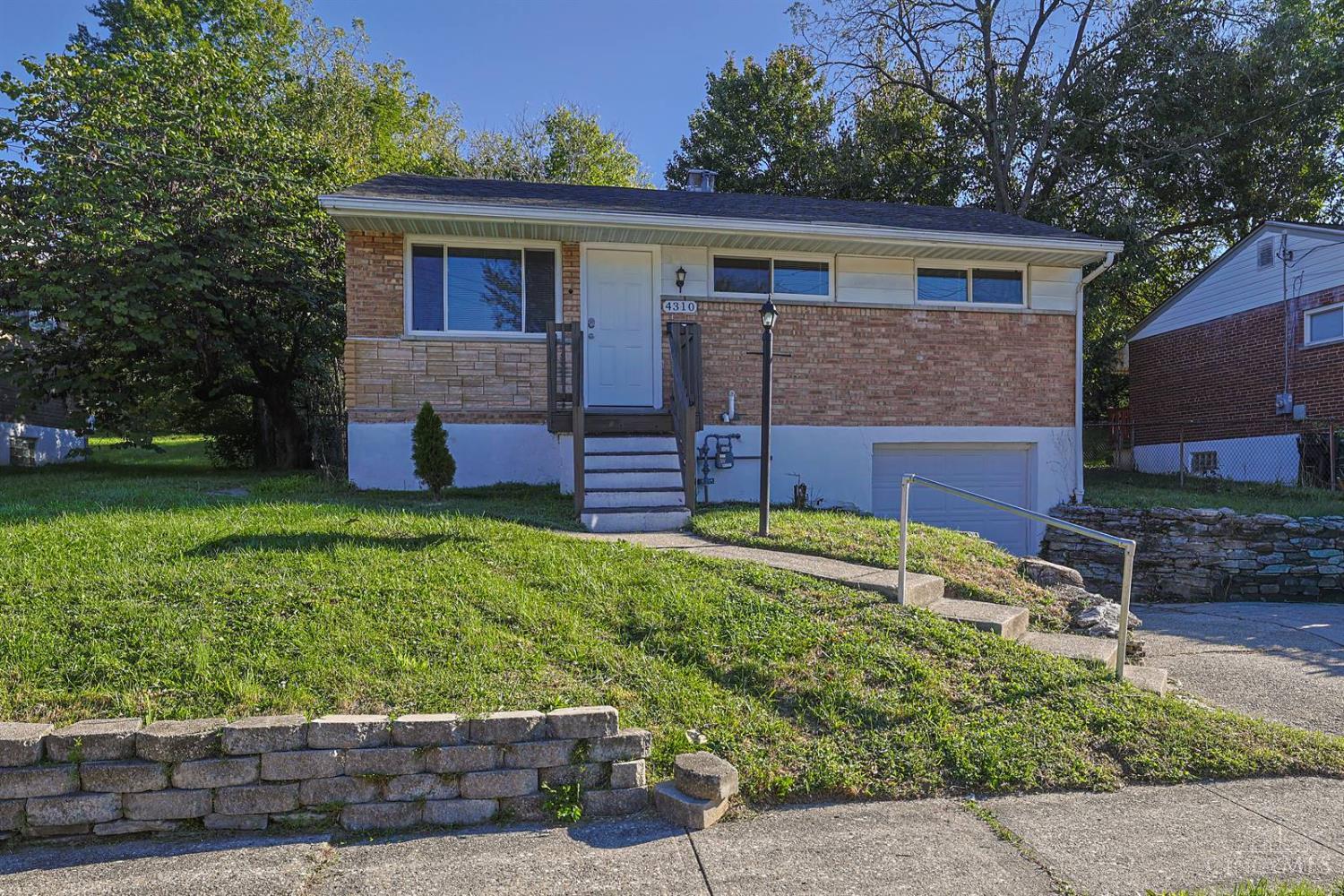 4310 Sunburst Lane Property Photo 1
