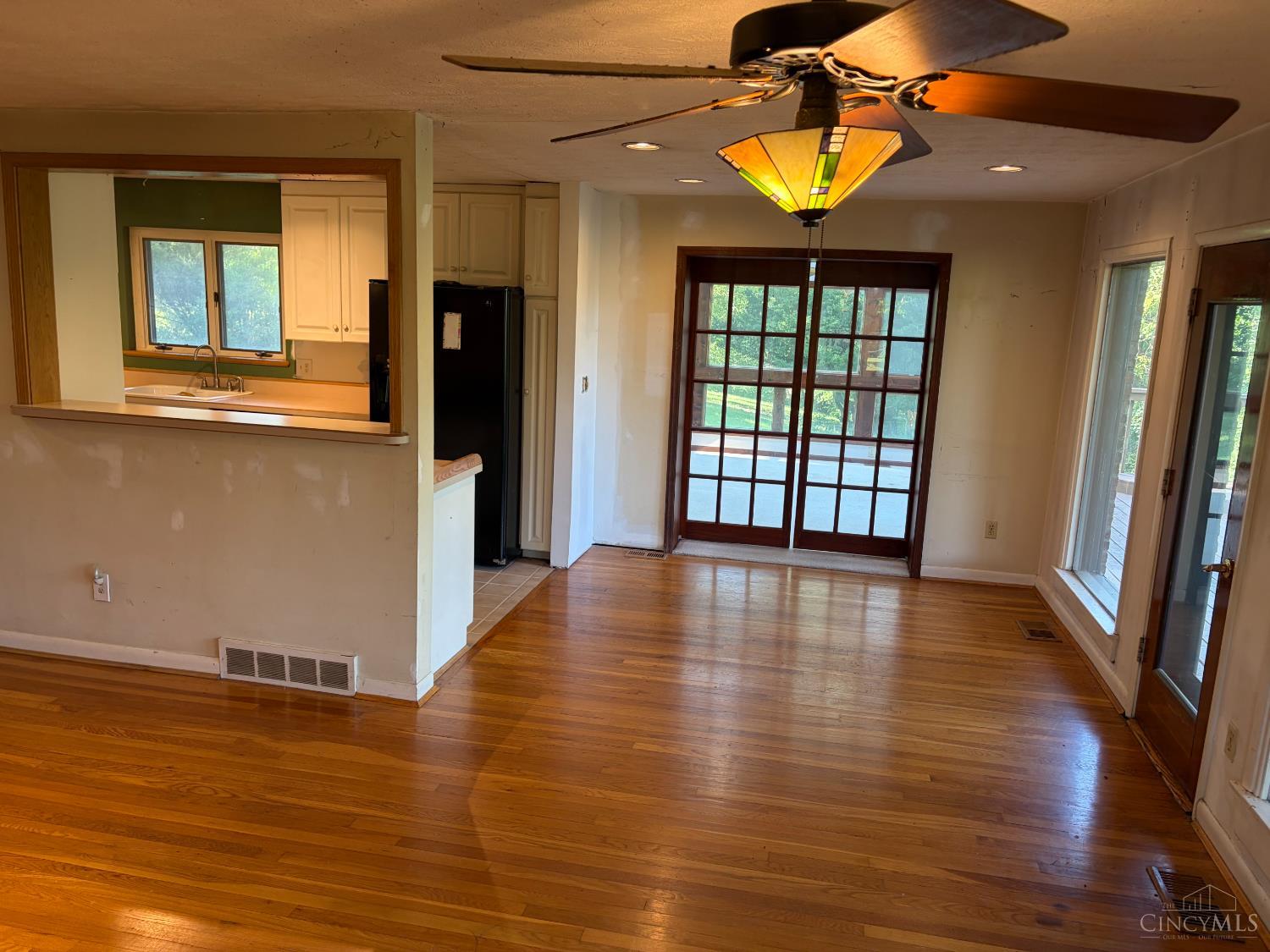 454 Beechtree Drive Property Photo 9