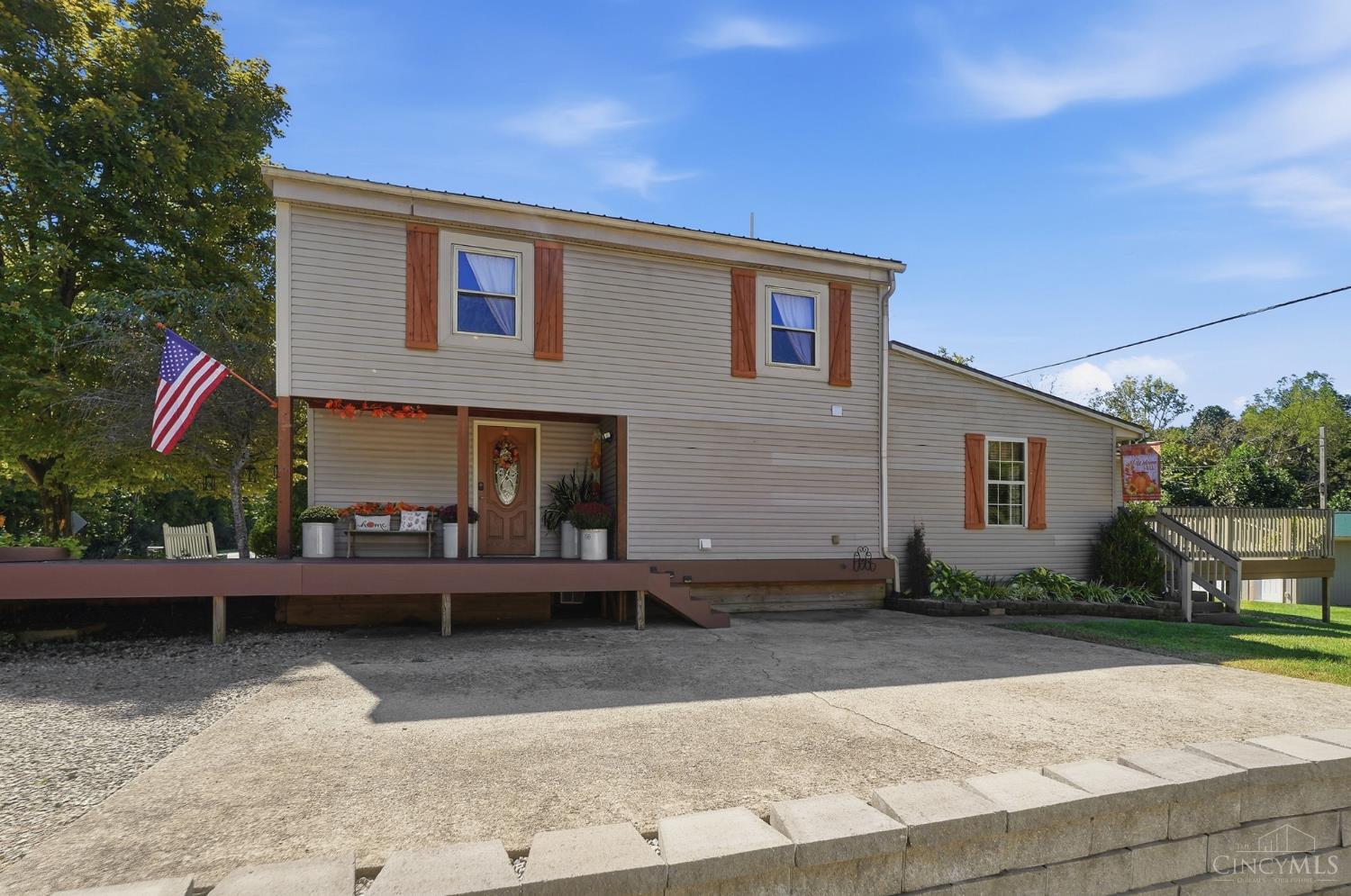 1166 Ogden Road Property Photo 2