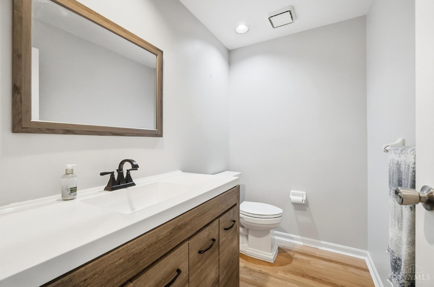 10934 Fallstone Drive Property Photo 36