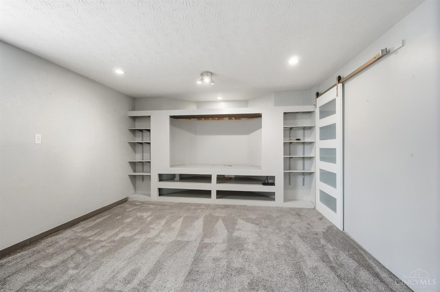 10934 Fallstone Drive Property Photo 76