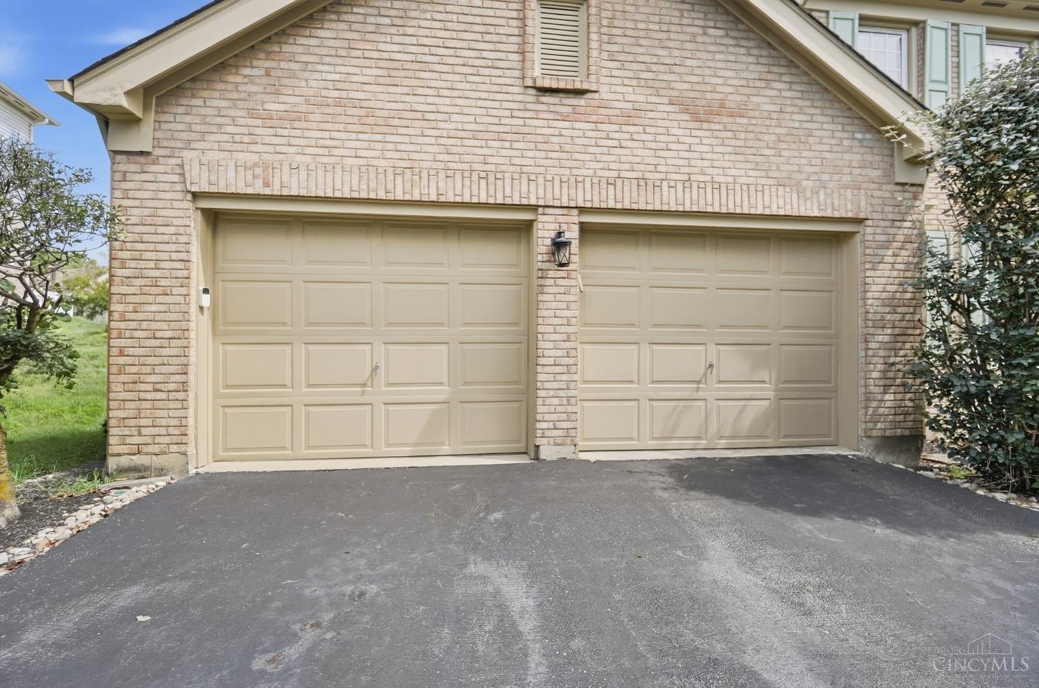 10934 Fallstone Drive Property Photo 98