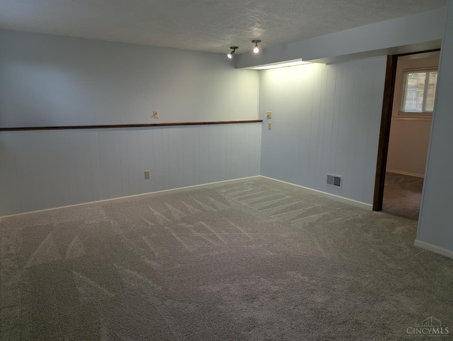11481 Gravenhurst Drive Property Photo 21