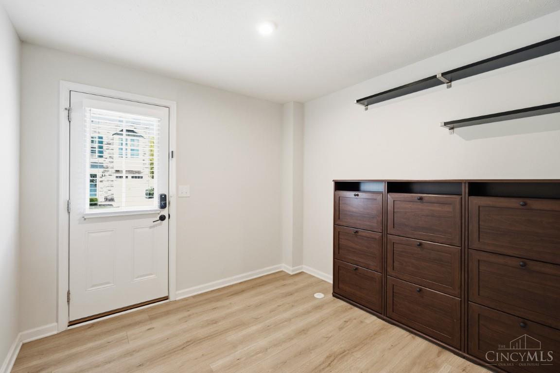 5 Wentworth Lane Property Photo 10
