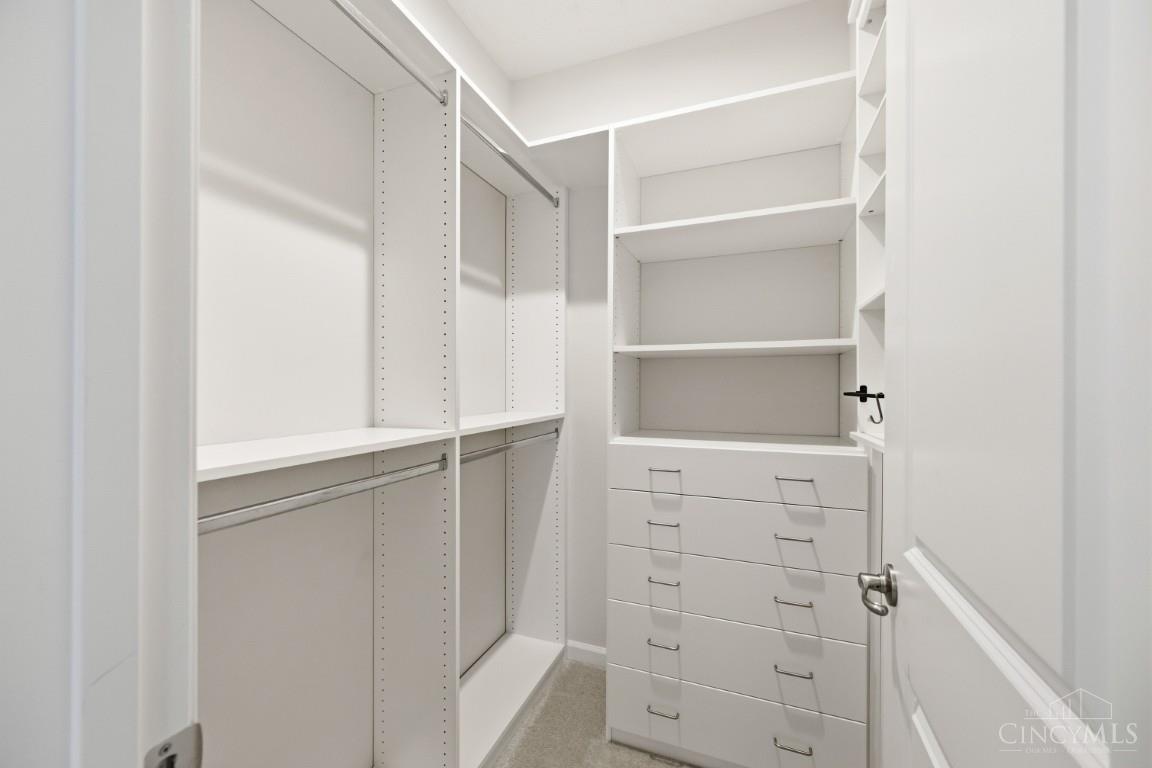 5 Wentworth Lane Property Photo 33
