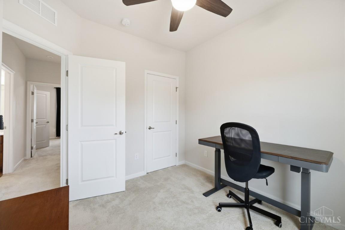 5 Wentworth Lane Property Photo 42