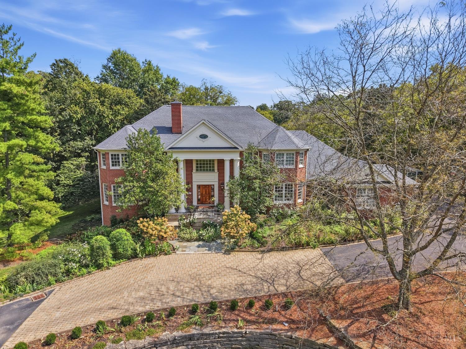 5500 Drake Road Property Photo