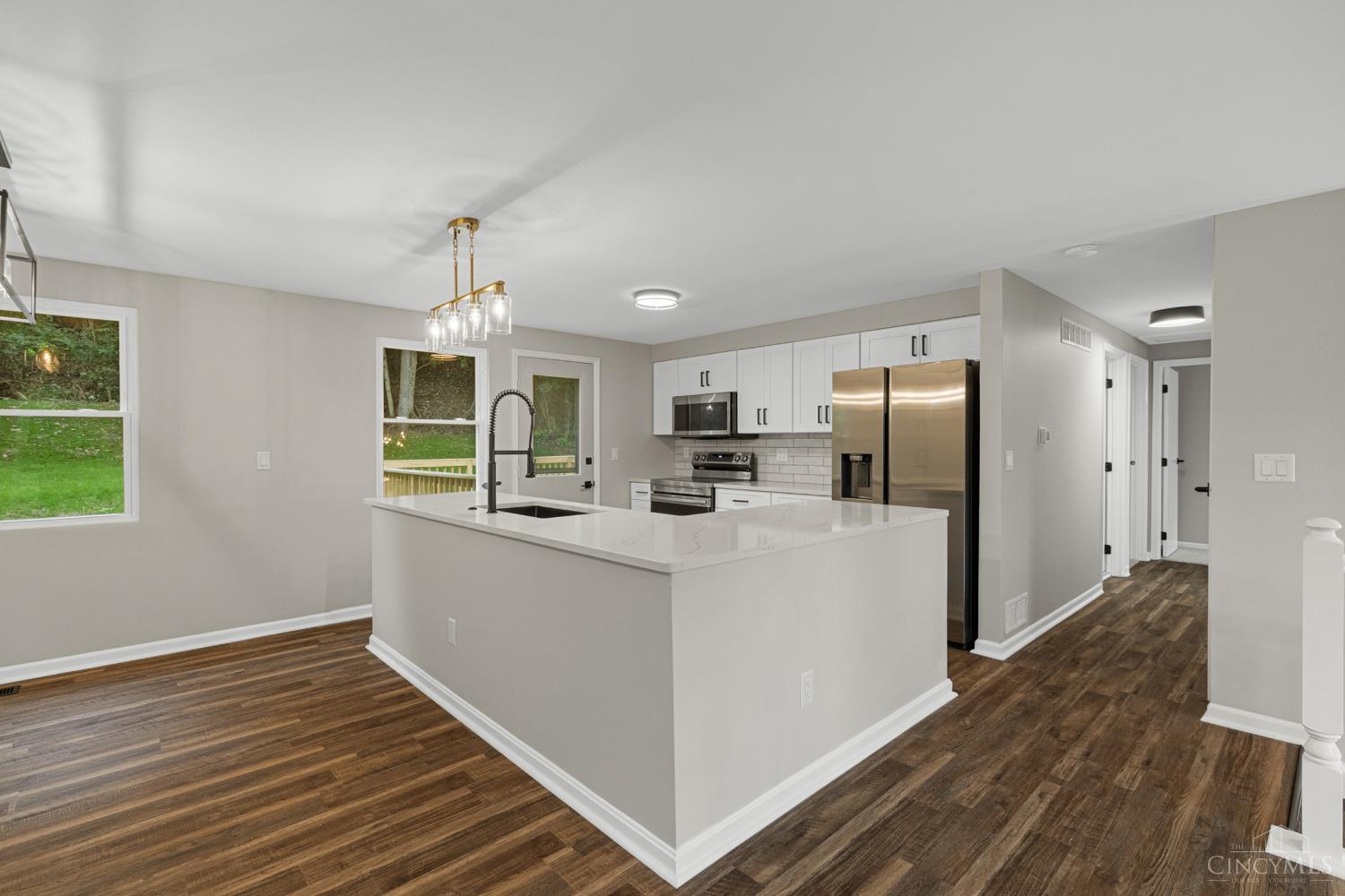 2618 Hunt Road Property Photo 13