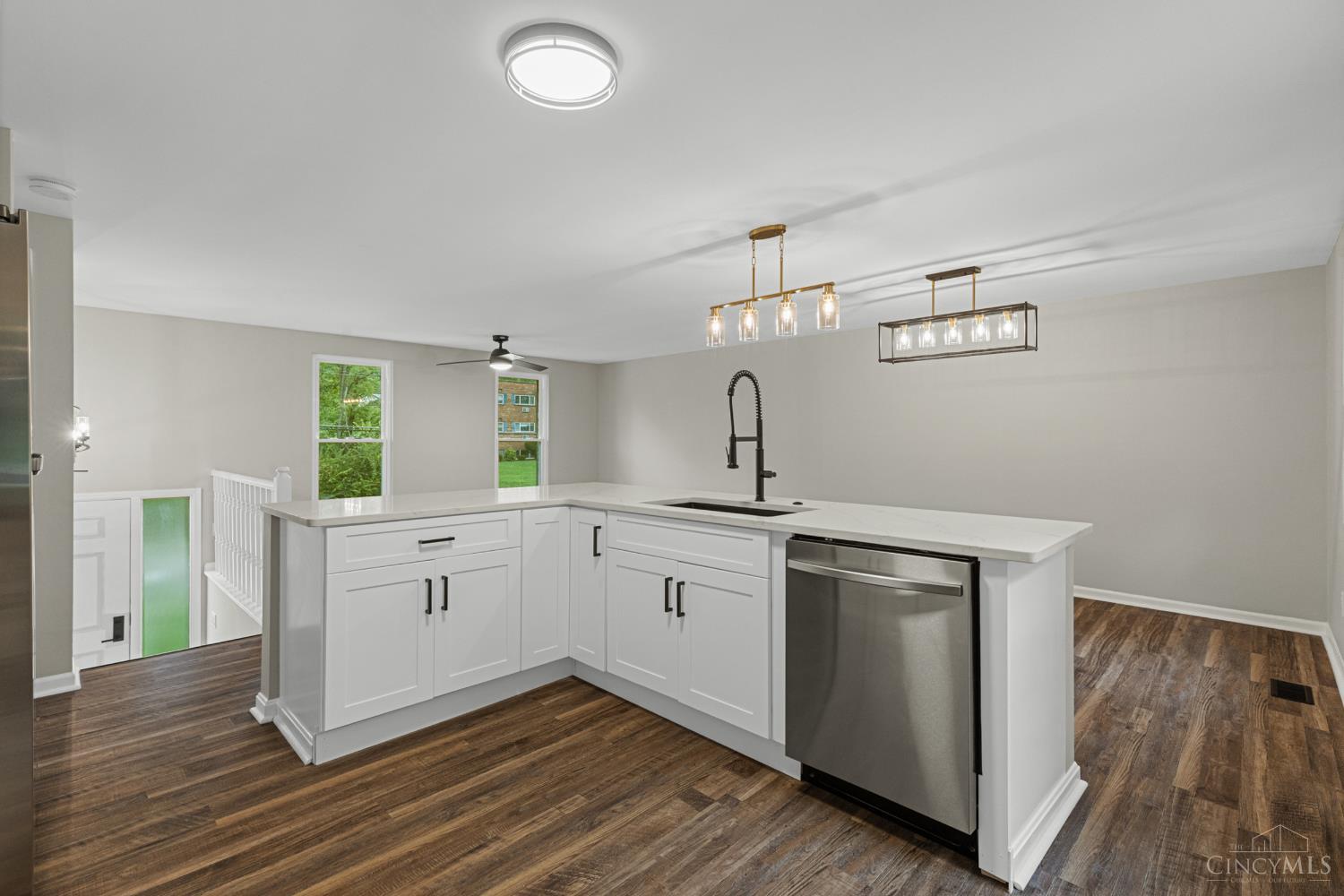 2618 Hunt Road Property Photo 15
