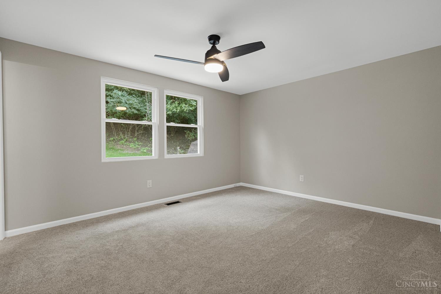 2618 Hunt Road Property Photo 16