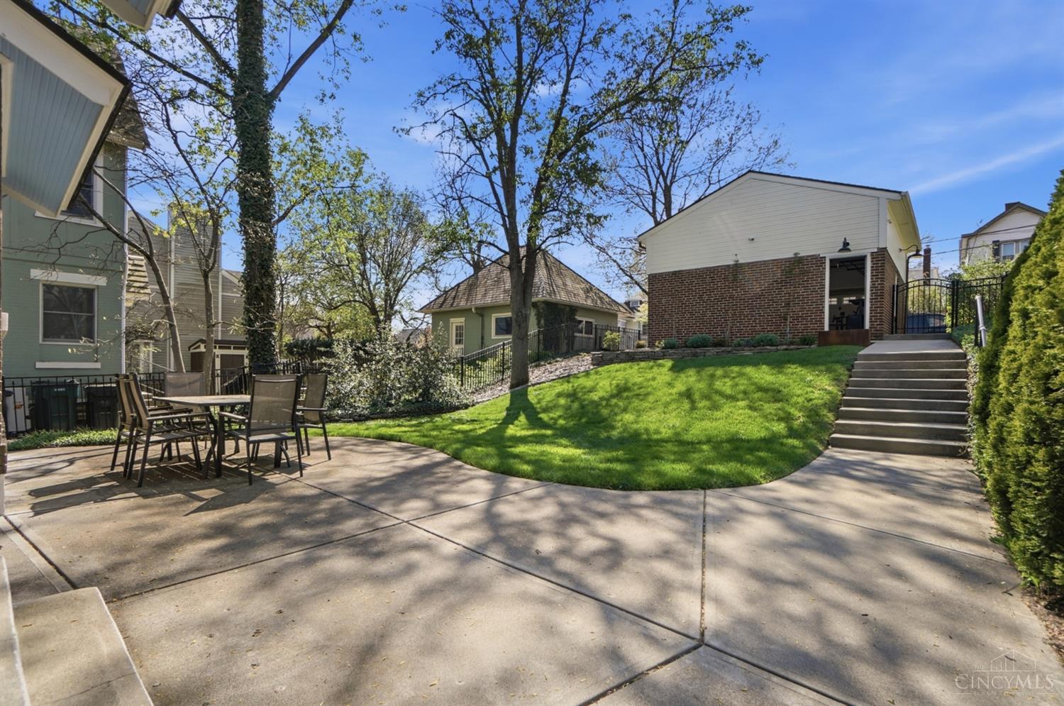 1211 Delta Avenue Property Photo 32