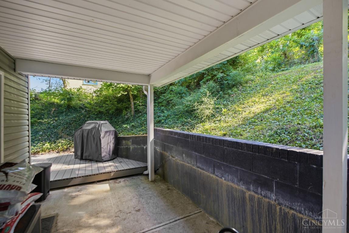 520 Main Street Property Photo 18