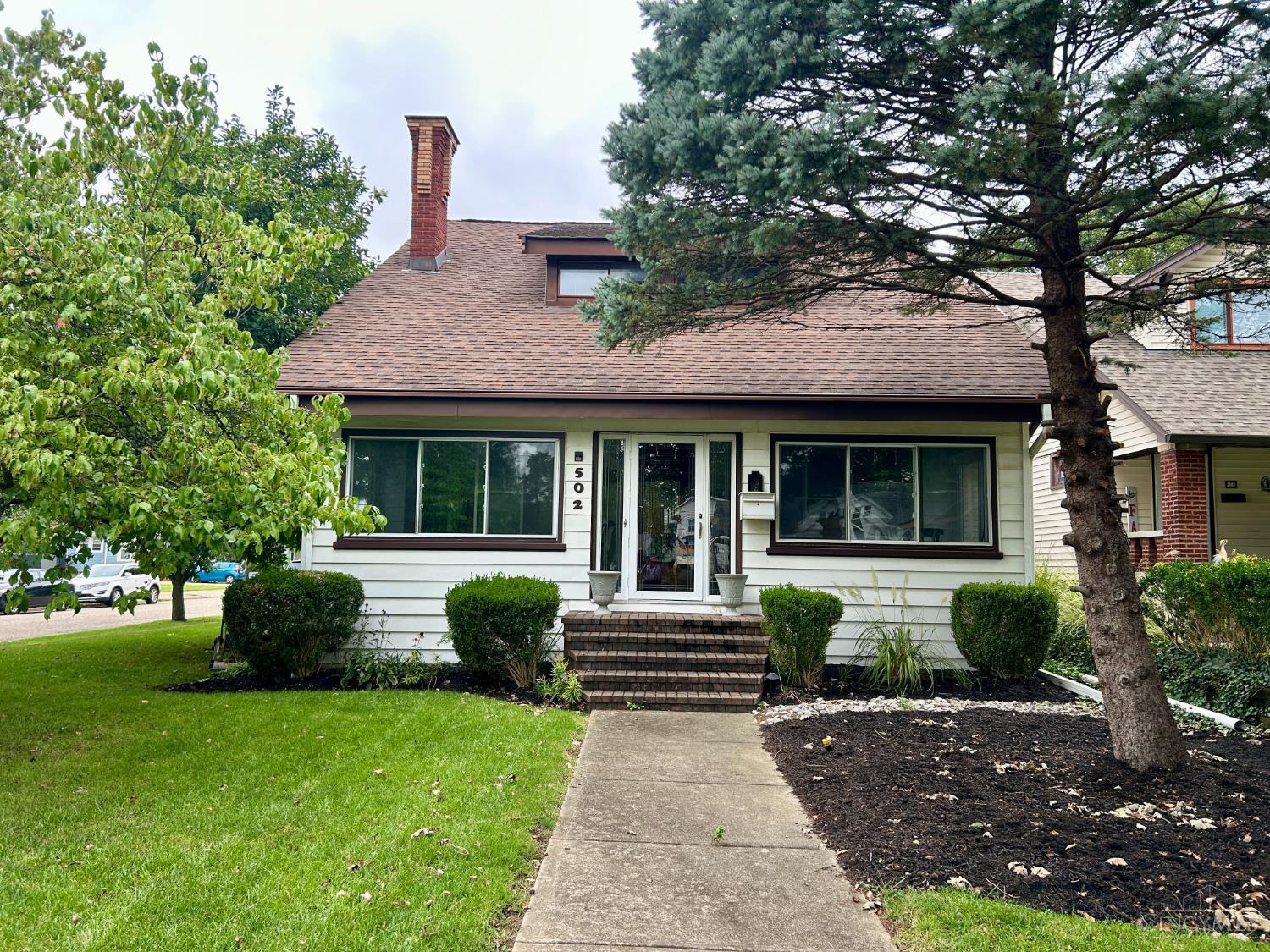 502 Hooven Avenue Property Photo 1