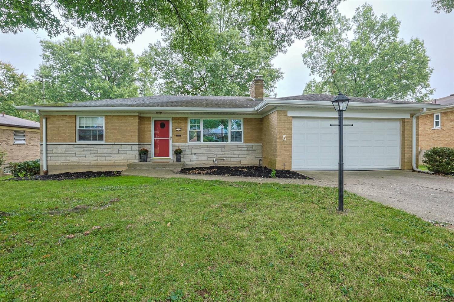 5928 Thornhill Avenue Property Photo 1