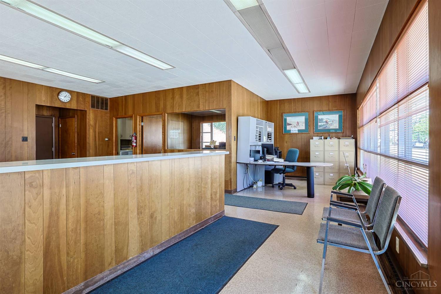 717 Jefferson Avenue Property Photo 4