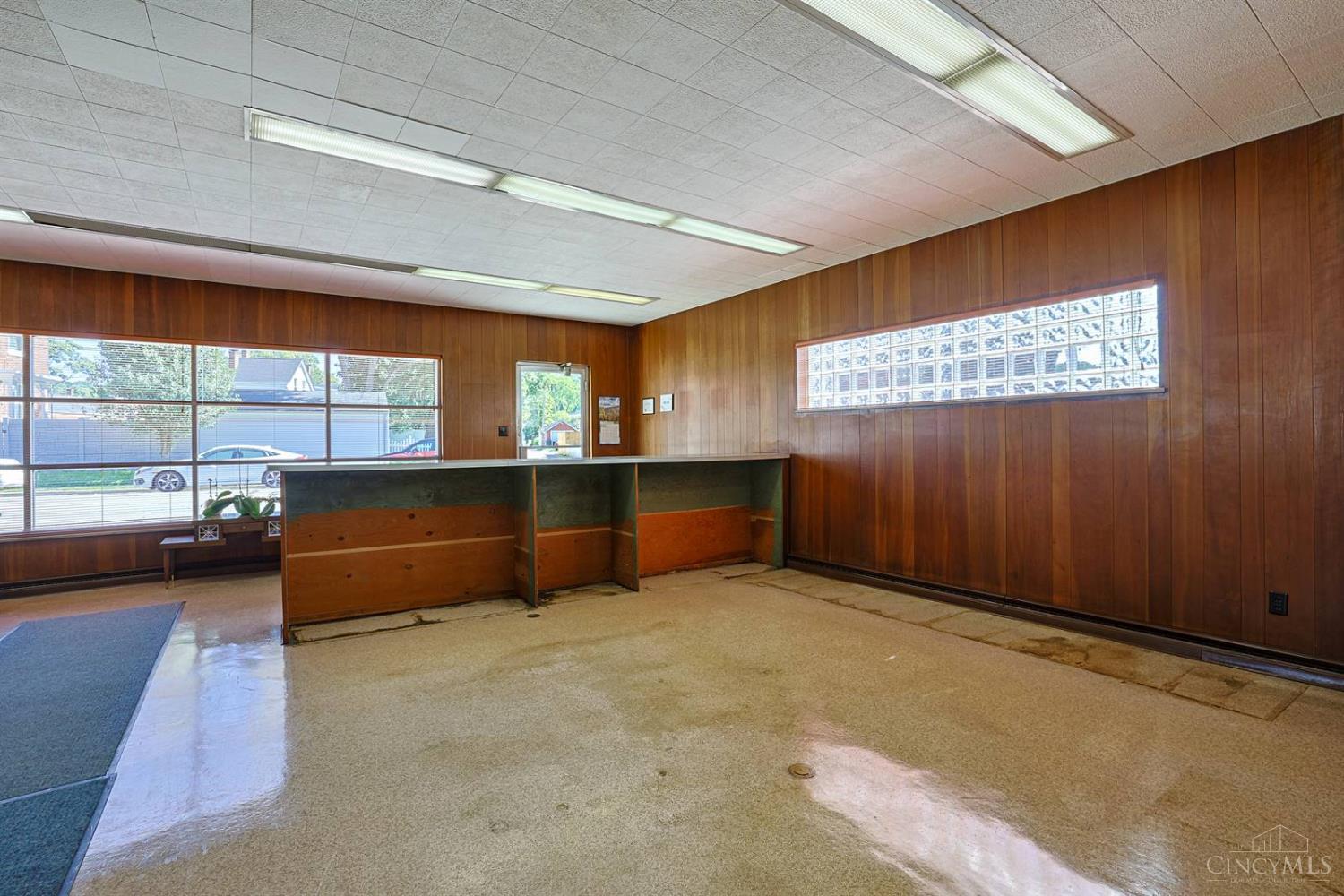 717 Jefferson Avenue Property Photo 17