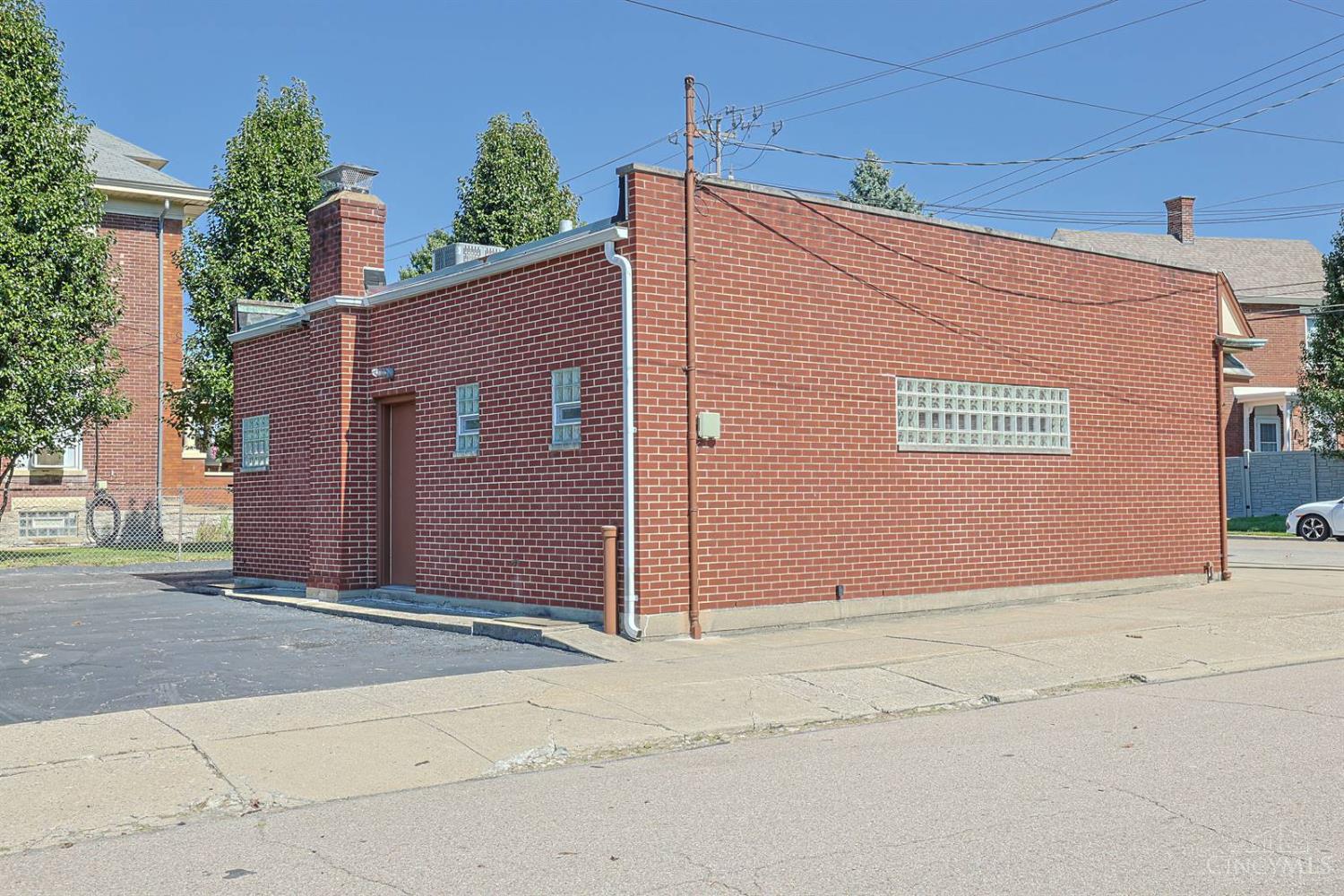 717 Jefferson Avenue Property Photo 20