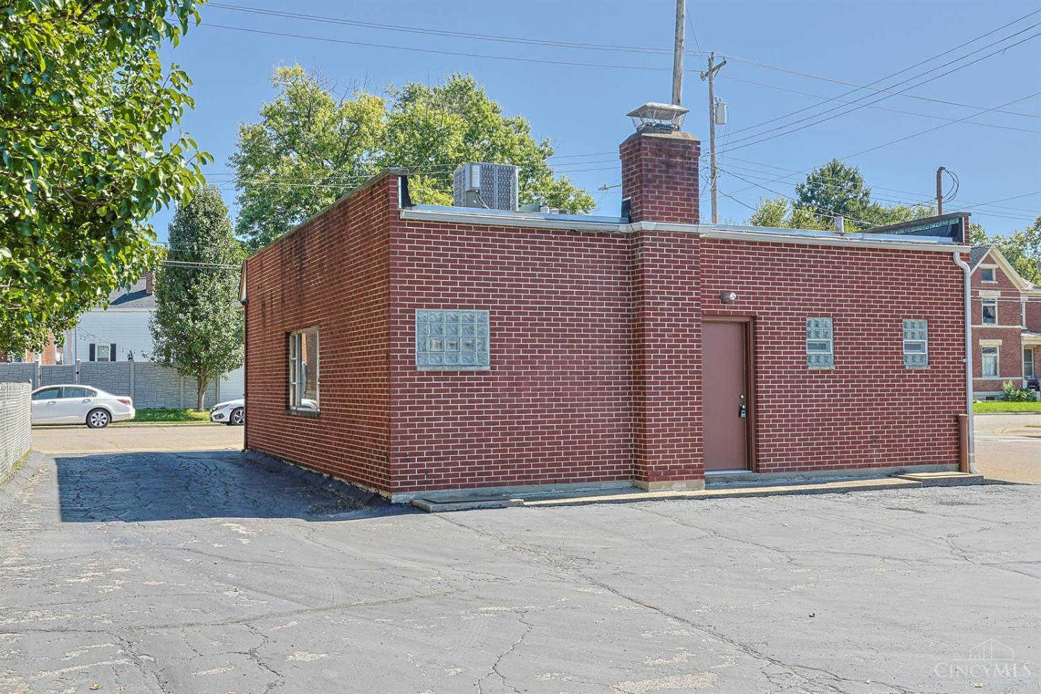 717 Jefferson Avenue Property Photo 21