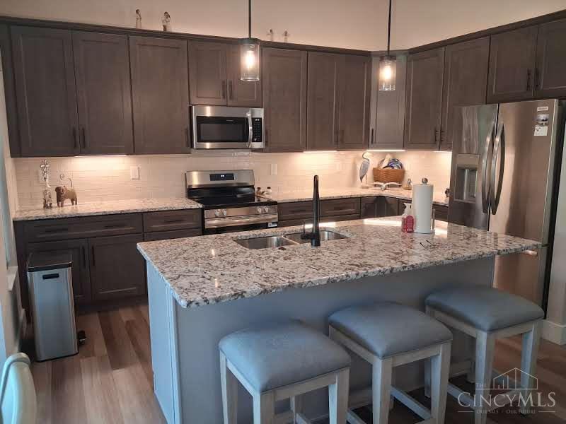 5011 Waterford Lane Property Photo 15