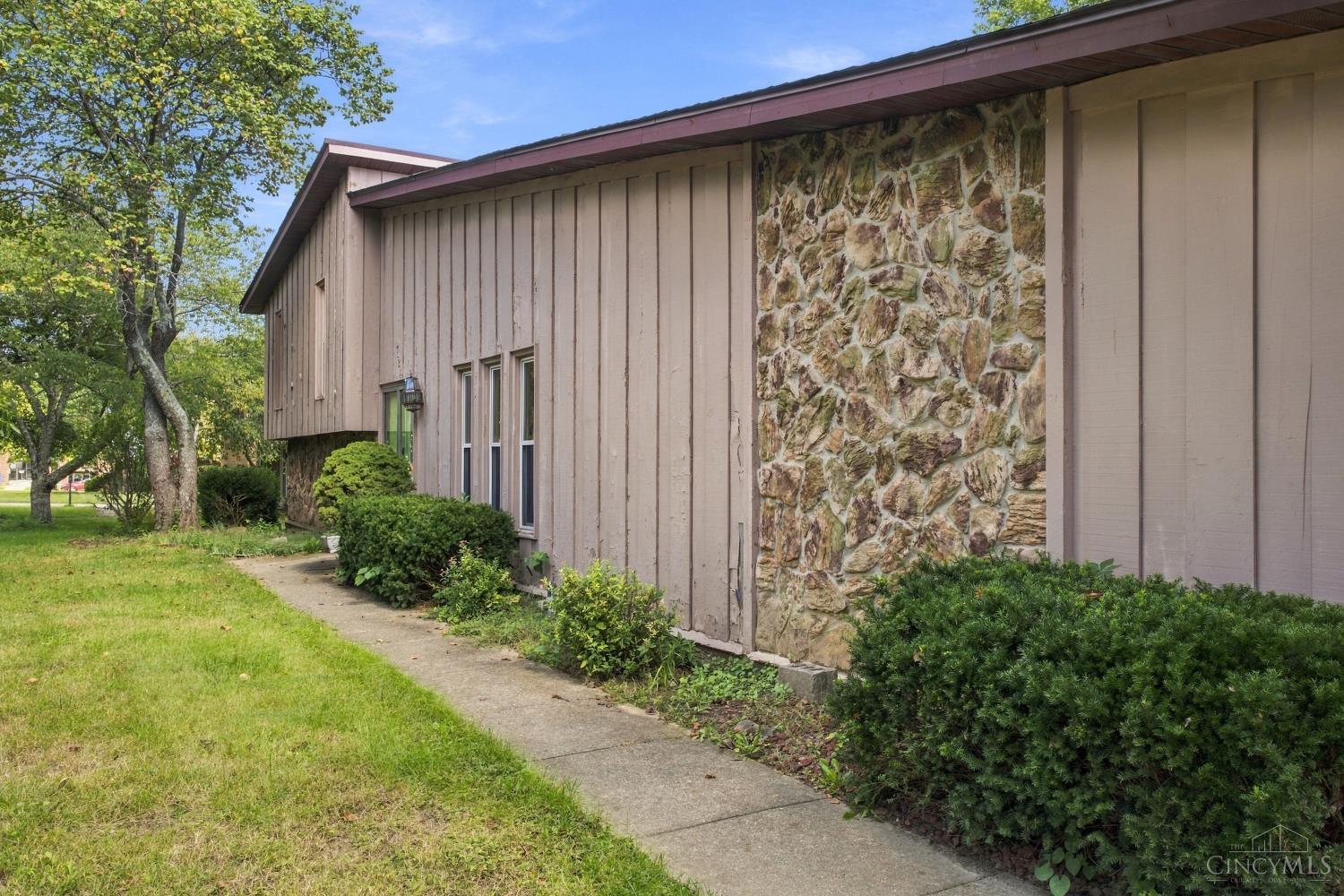 724 Shultz Drive Property Photo 4