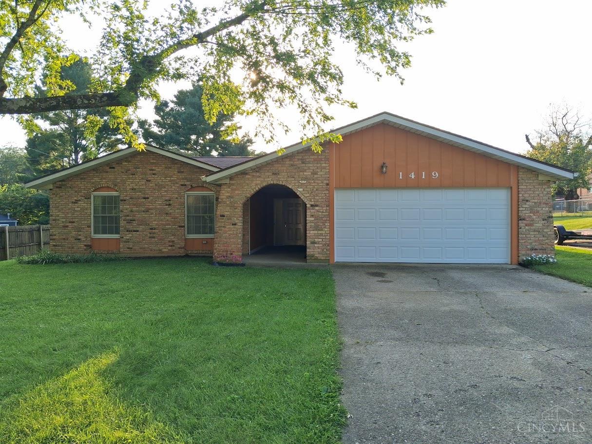 1419 Arlington Drive Property Photo 1