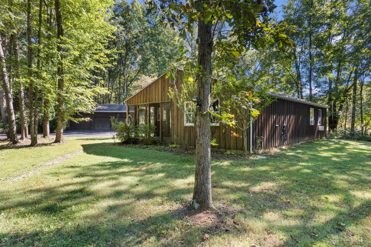 4824 Goose Run Road Property Photo 5